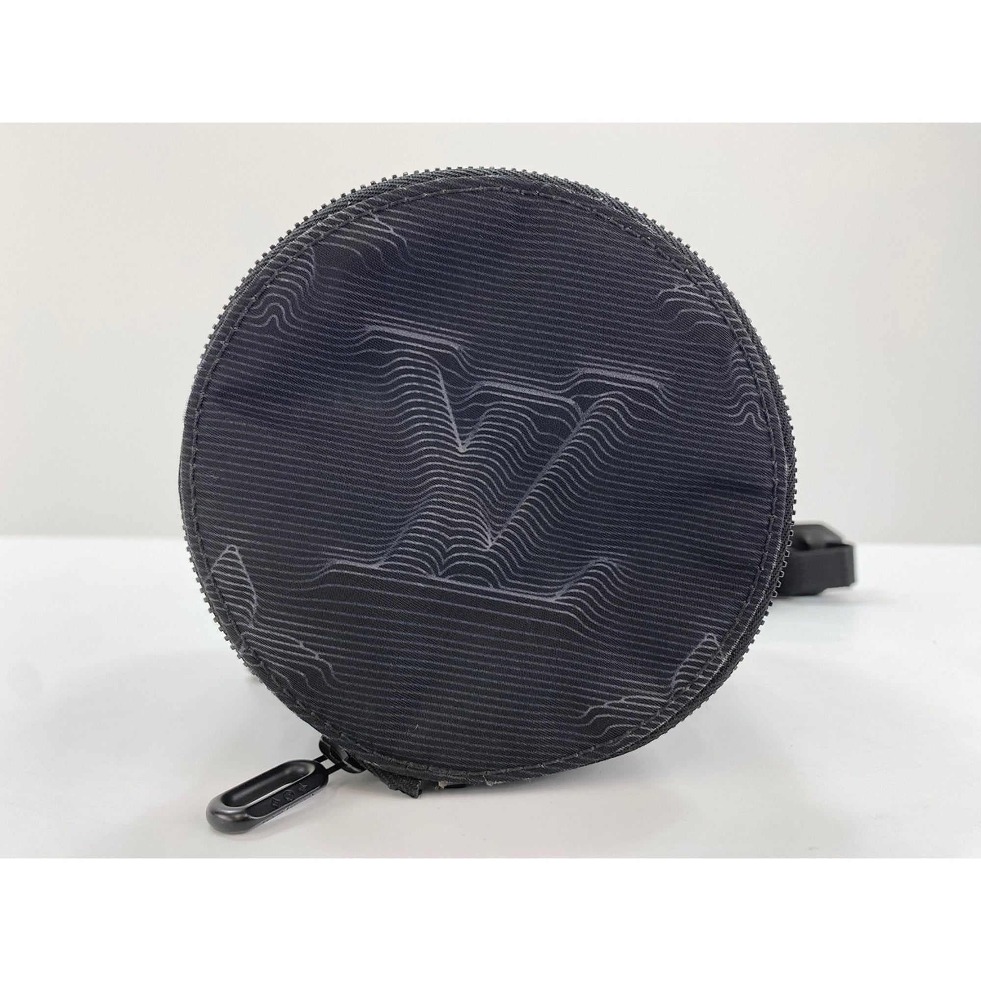 Louis Vuitton Black Galle Nylon Shoulder Bag (Pre-Owned)