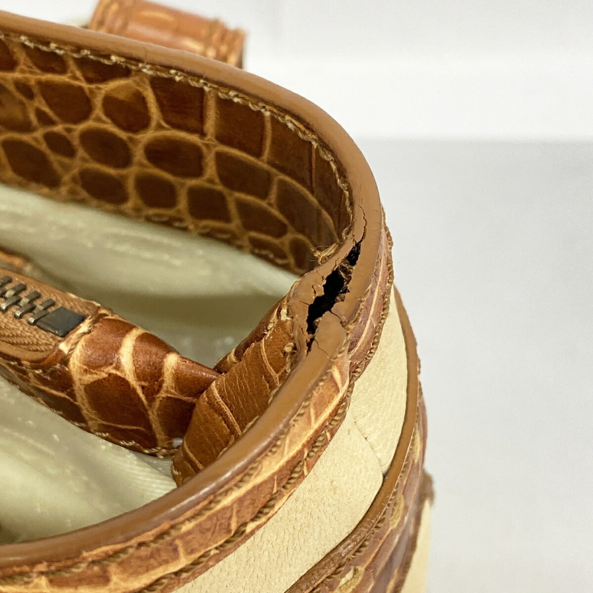 Celine Beige Brown Leather Handbag (Pre-Owned)