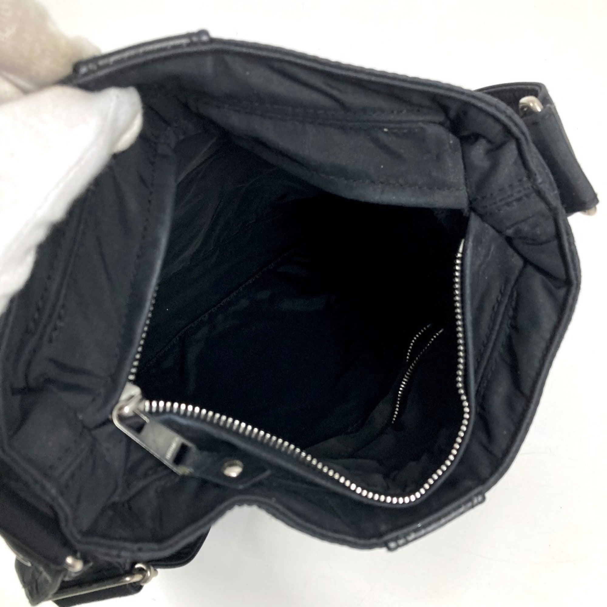 Hermes Black Nylon Pochette Shoulder Bag (Pre-Owned)