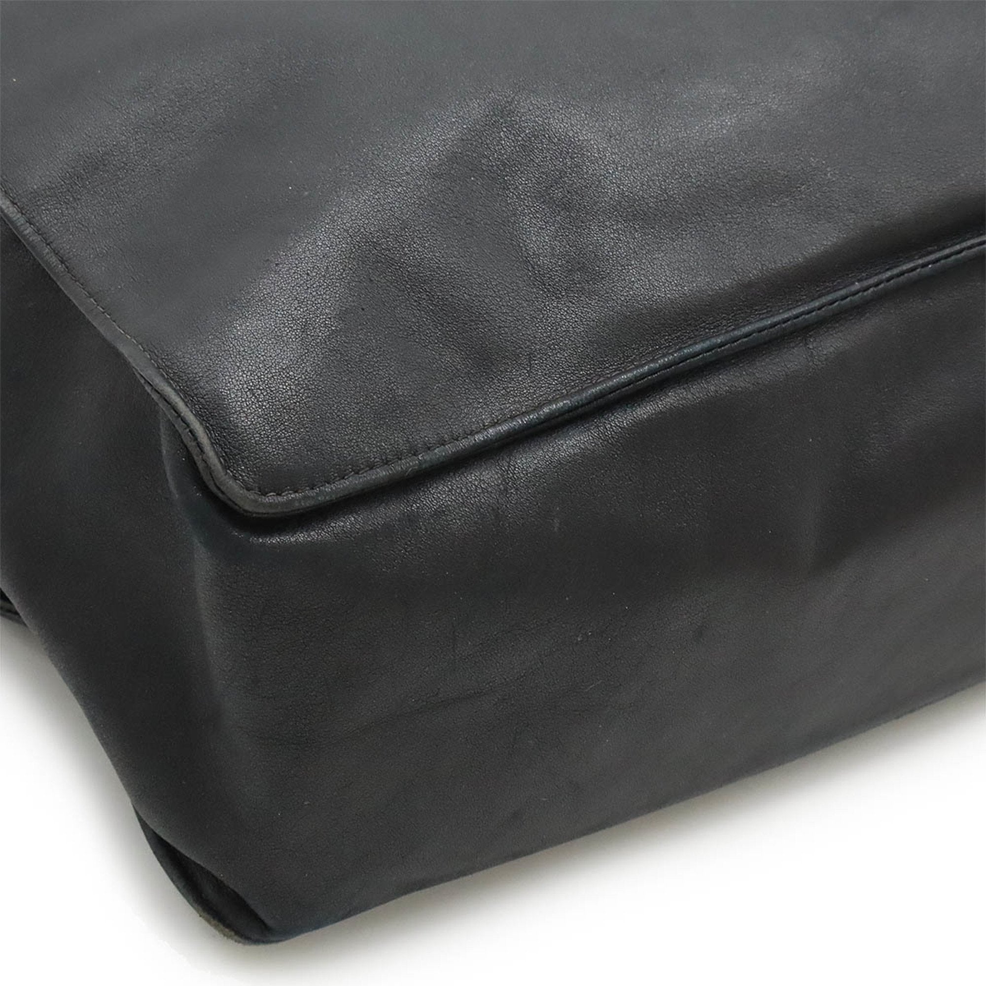 Chanel Black Leather Shoulder Bag Tote Bag (Pre-Owned)