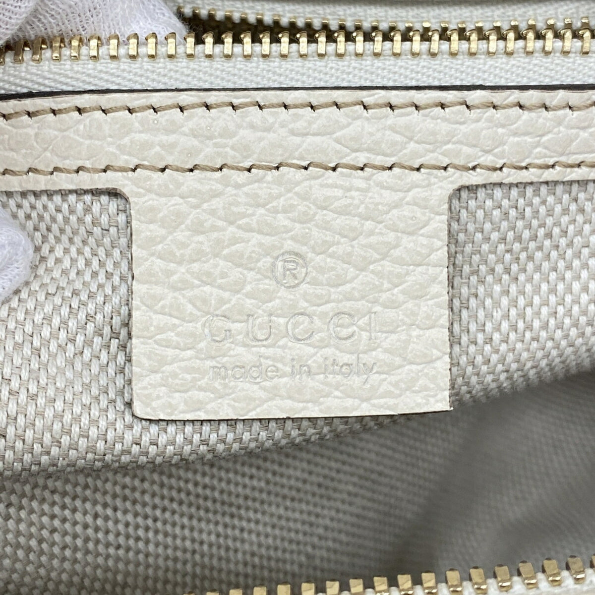 Gucci Ivory Leather Handbag (Pre-Owned)
