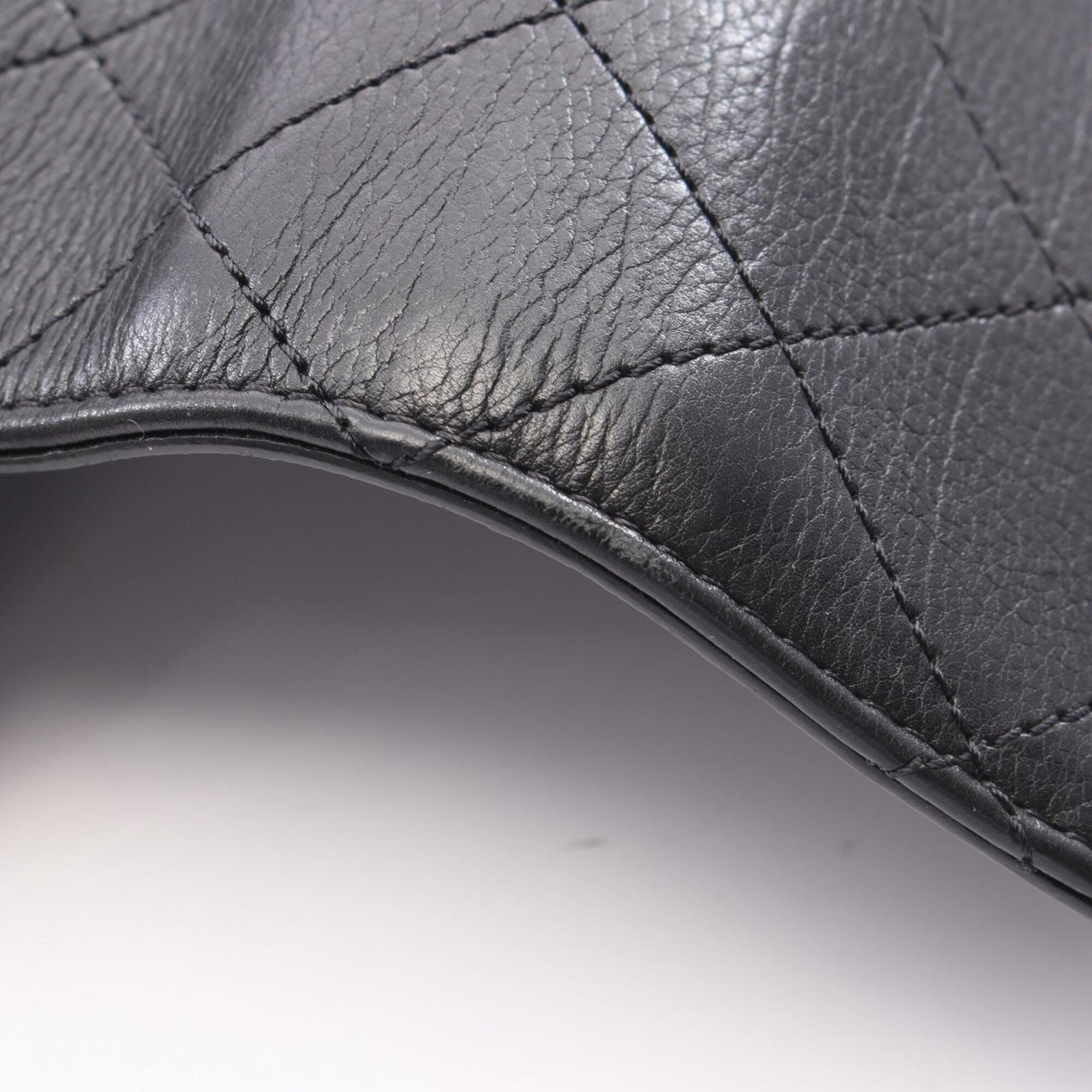Chanel Black Leather Handbag Shoulder Bag (Pre-Owned)
