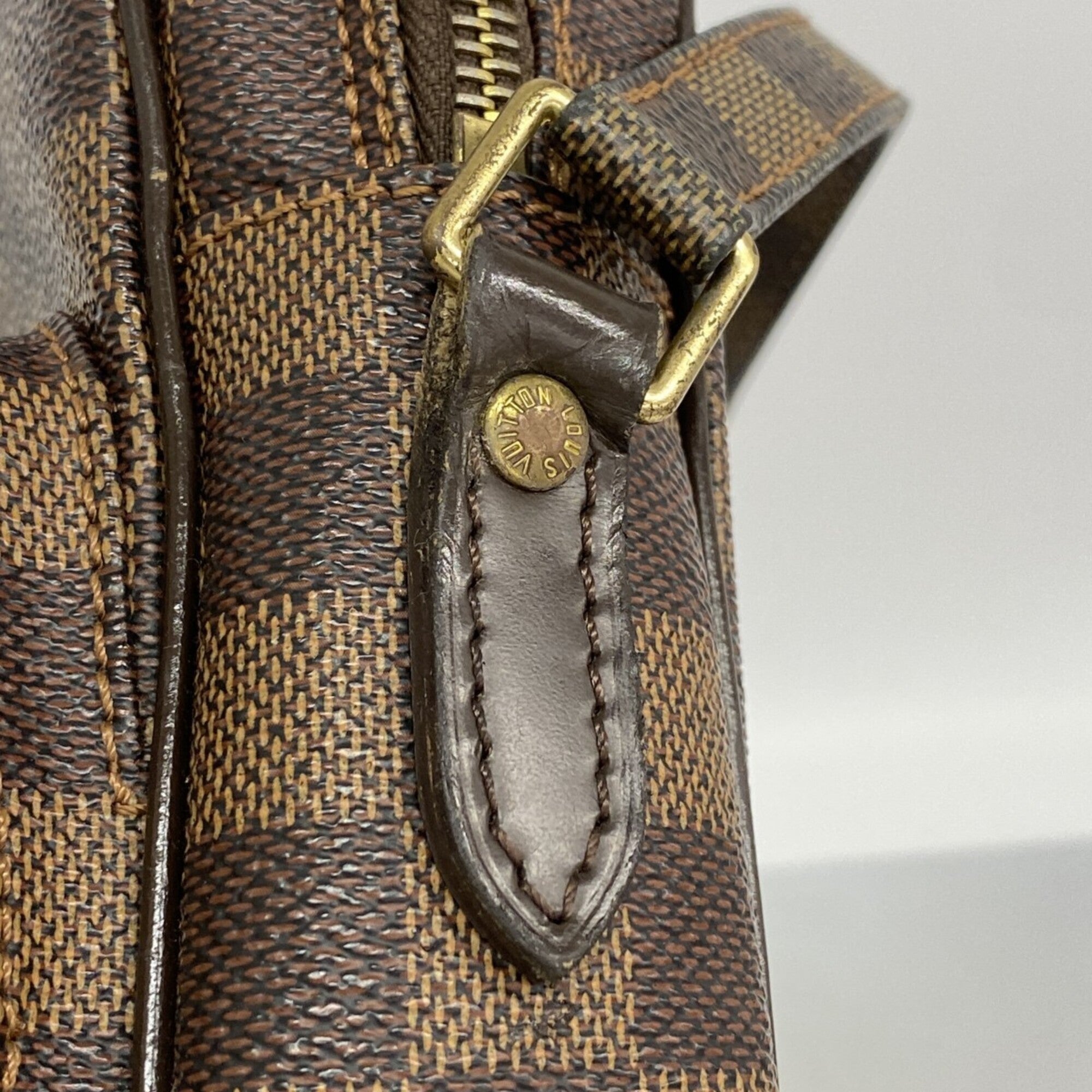 Louis Vuitton Ebene Shoulder Bag (Pre-Owned)