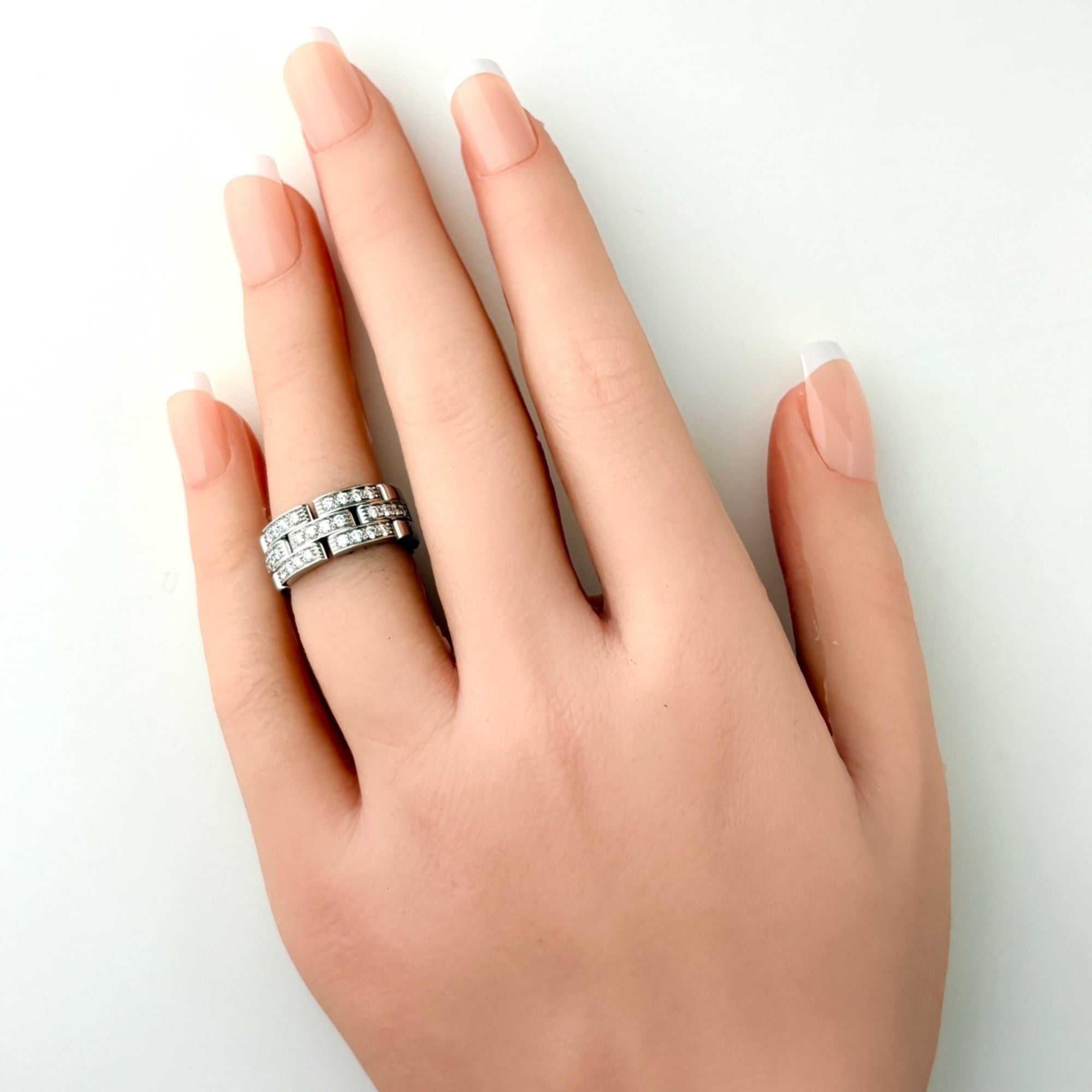 Cartier Band Ring (Pre-Owned)