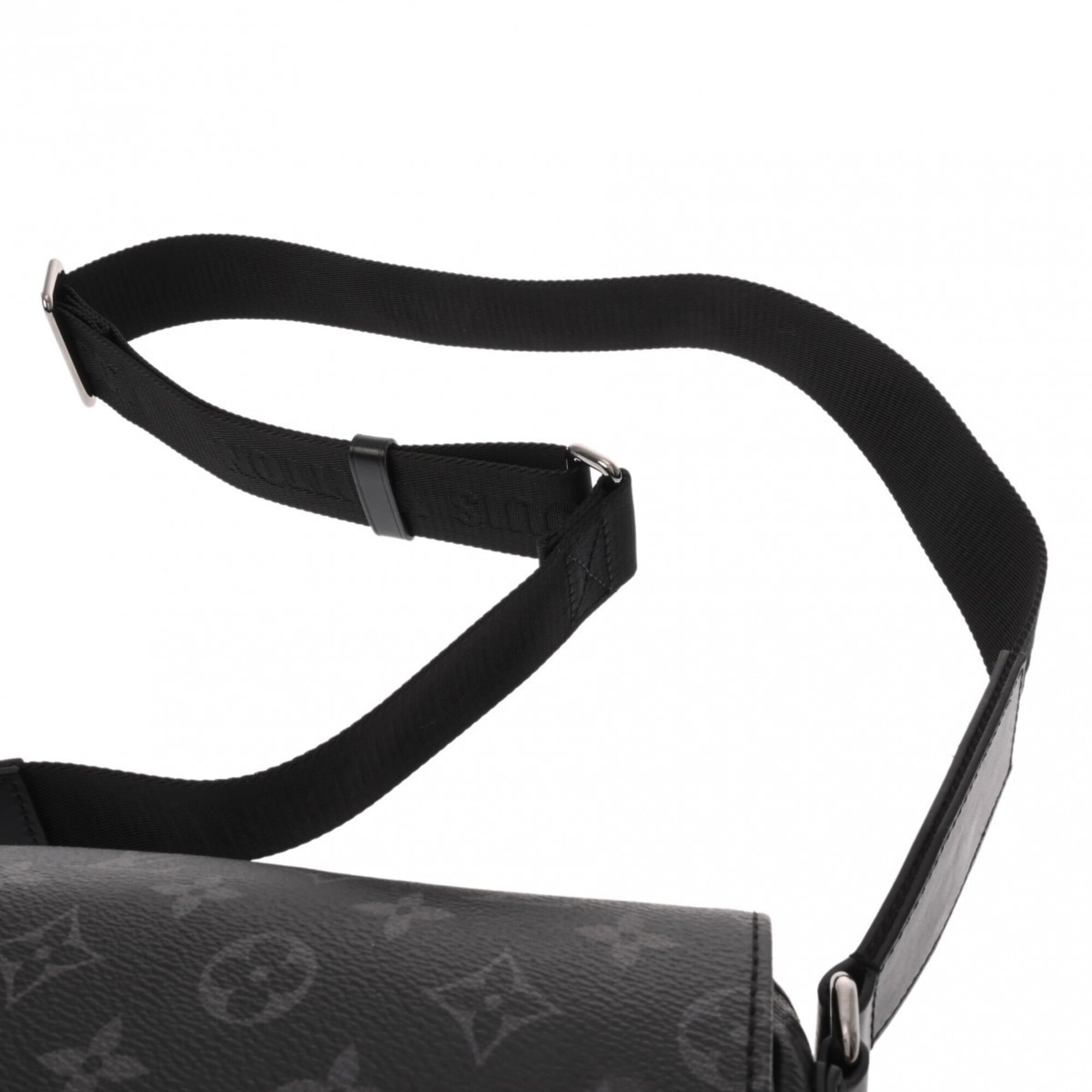 Louis Vuitton Monogram Eclipse Black Gray Monogram Shoulder Bag (Pre-Owned)