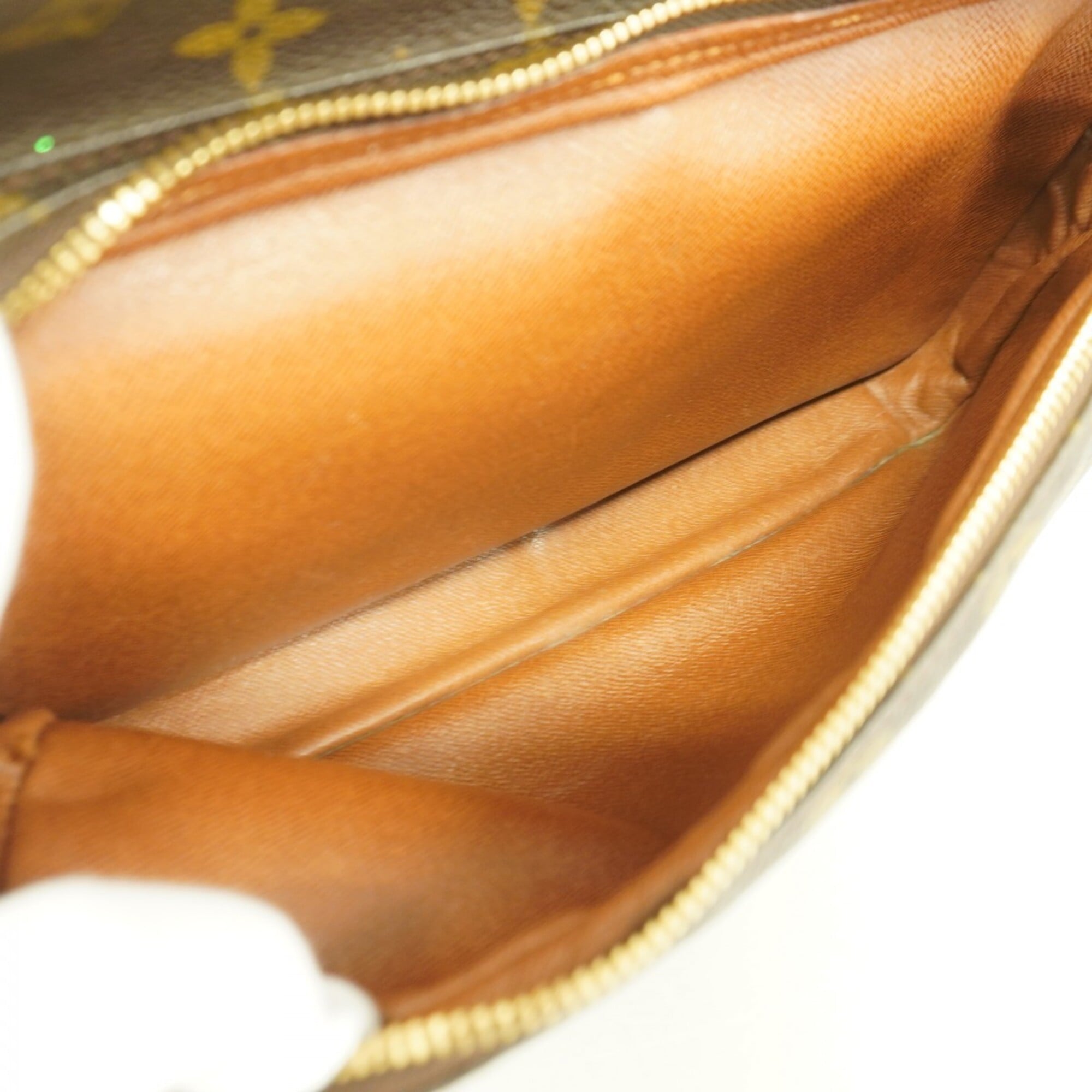 Louis Vuitton Brown Shoulder Bag (Pre-Owned)