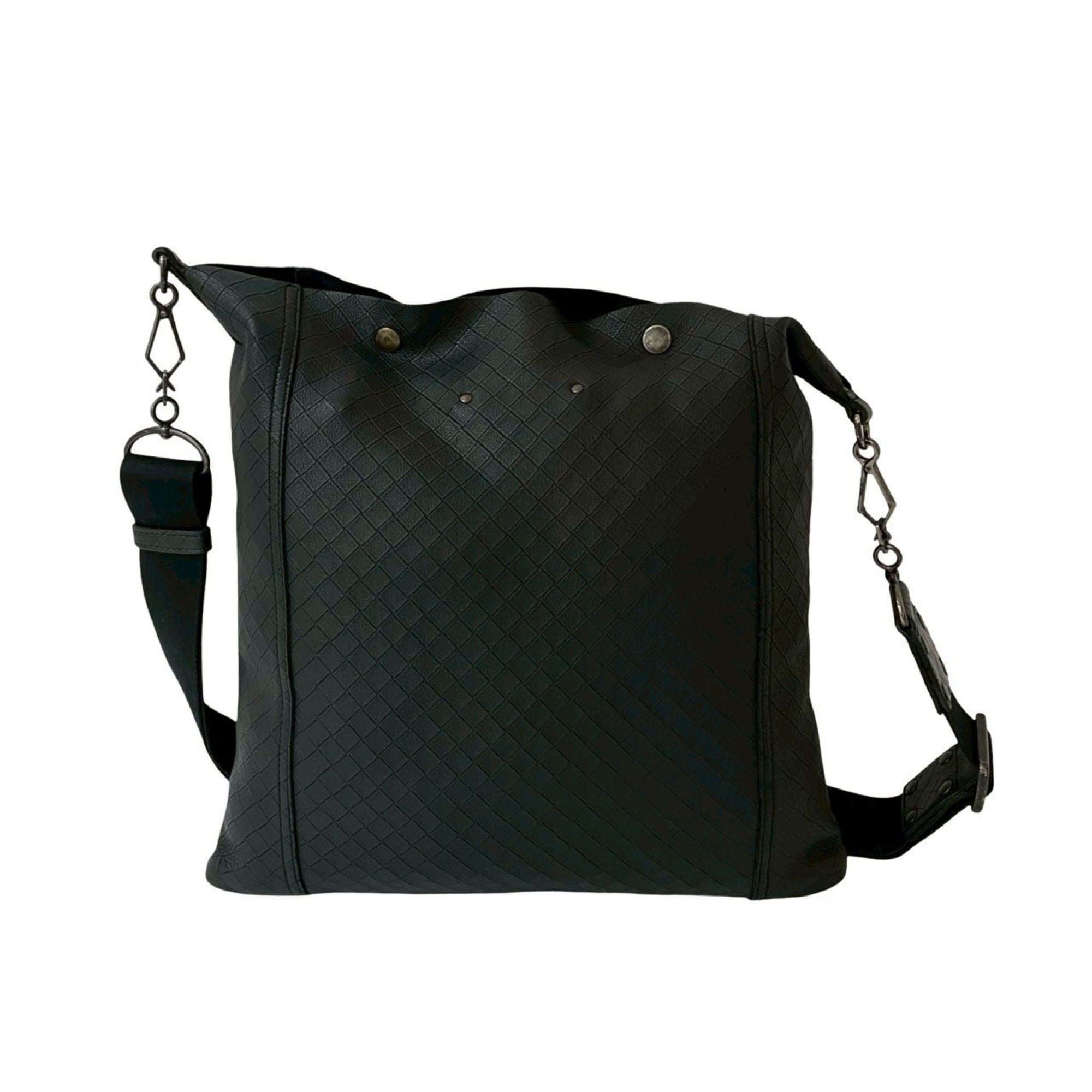 Bottega Veneta Black Leather Shoulder Bag (Pre-Owned)