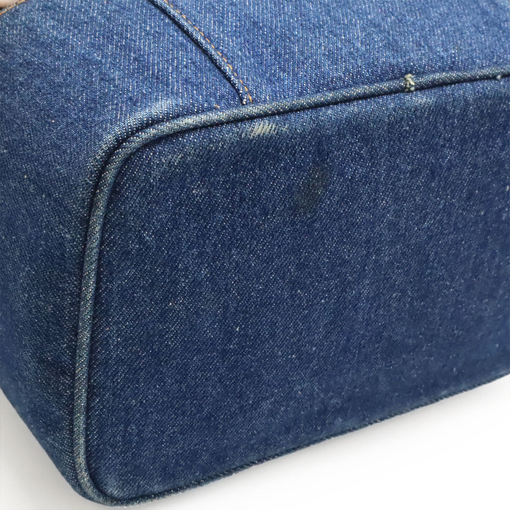 Chanel Blue Denim Handbag Vanity Bag (Pre-Owned)