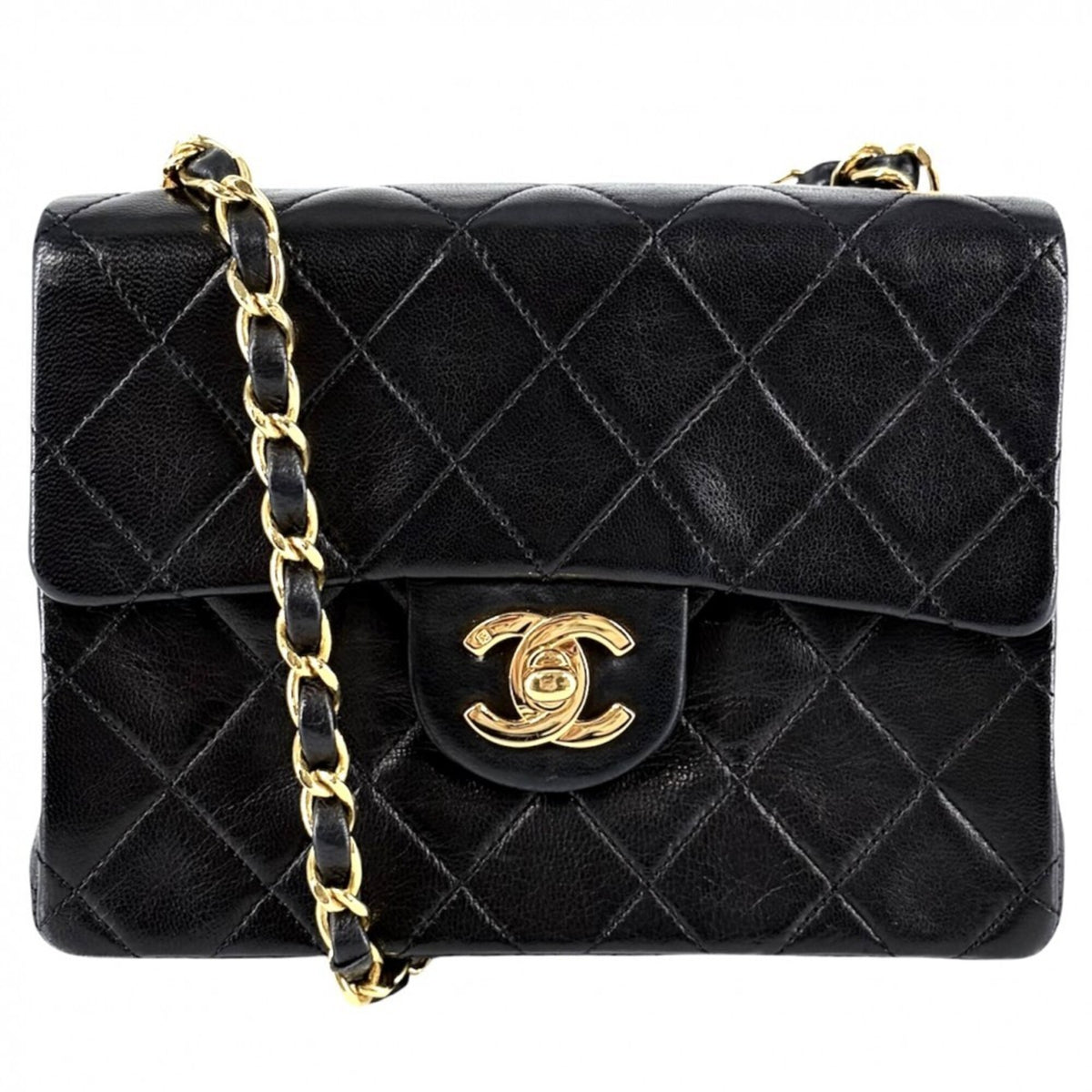 Chanel Black Leather Shoulder Bag (Pre-Owned)