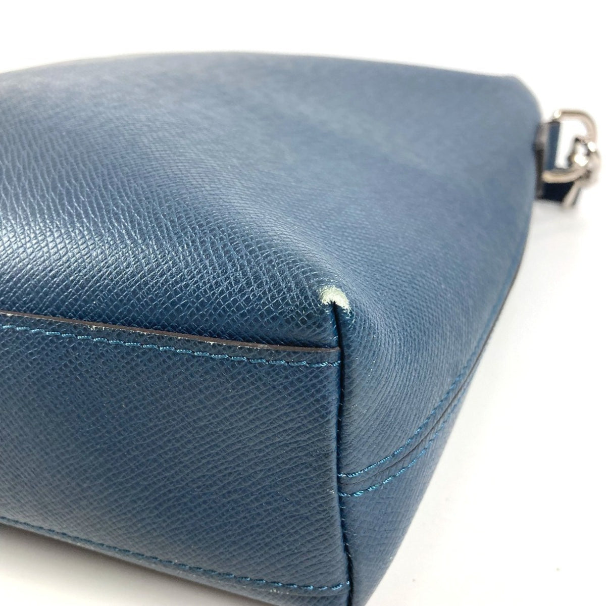 Louis Vuitton Blue Ocean Taiga Leather Leather Shoulder Bag Tote Bag (Pre-Owned)