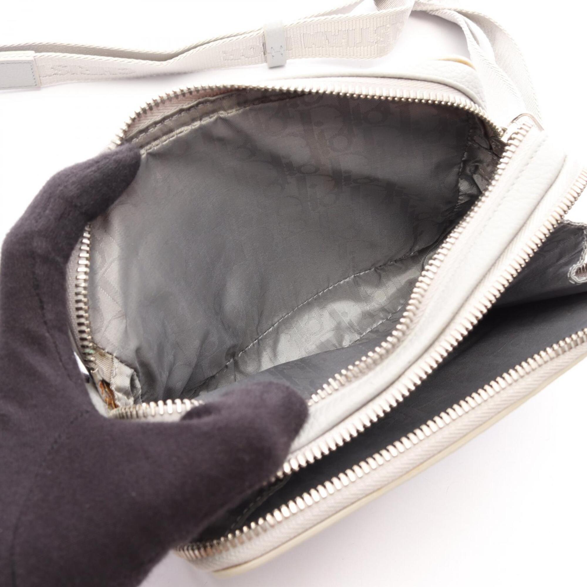 Christian Dior Gray Leather Handbag Shoulder Bag (Pre-Owned)