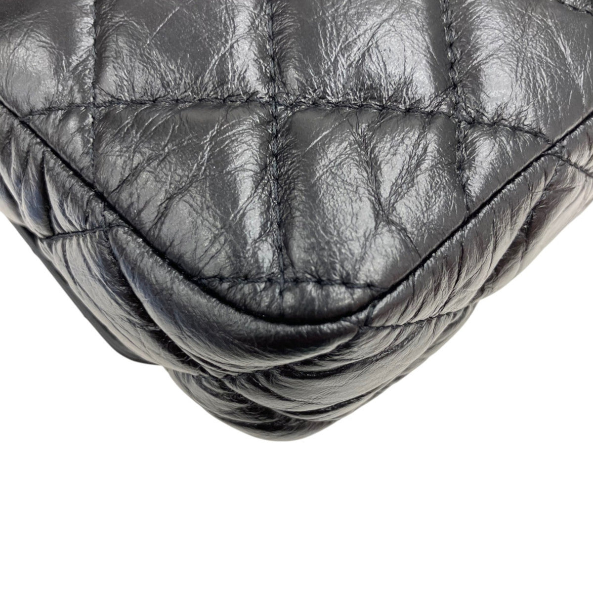 Chanel Matelasse Black Leather Chain/Shoulder Wallet (Pre-Owned)