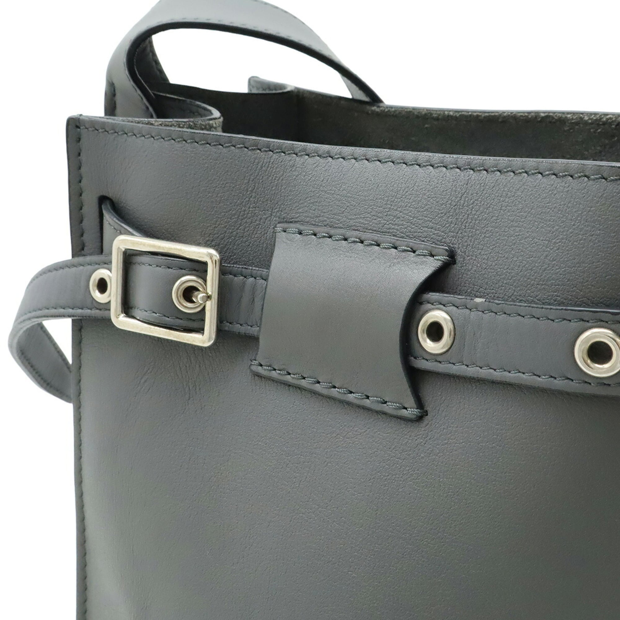 Celine Gray Leather Shoulder Bag (Pre-Owned)