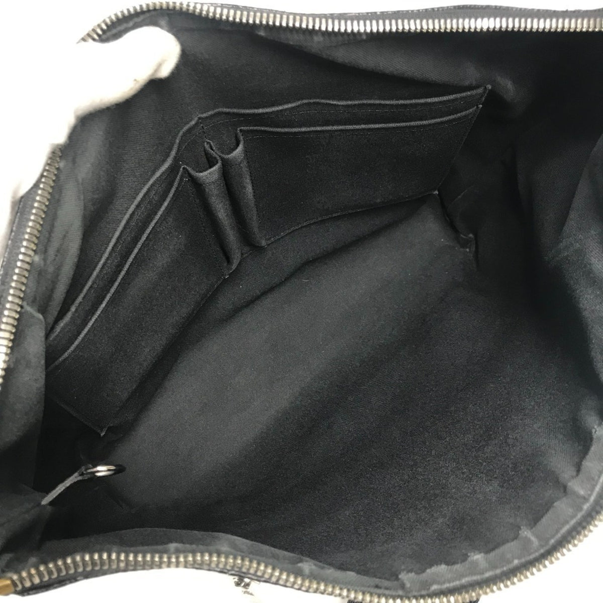 Louis Vuitton Black Galle Damier Graphite Shoulder Bag (Pre-Owned)