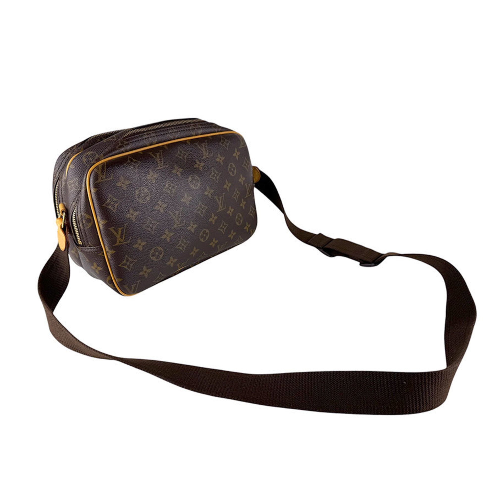 Louis Vuitton Brown Monogram Monogram Shoulder Bag (Pre-Owned)