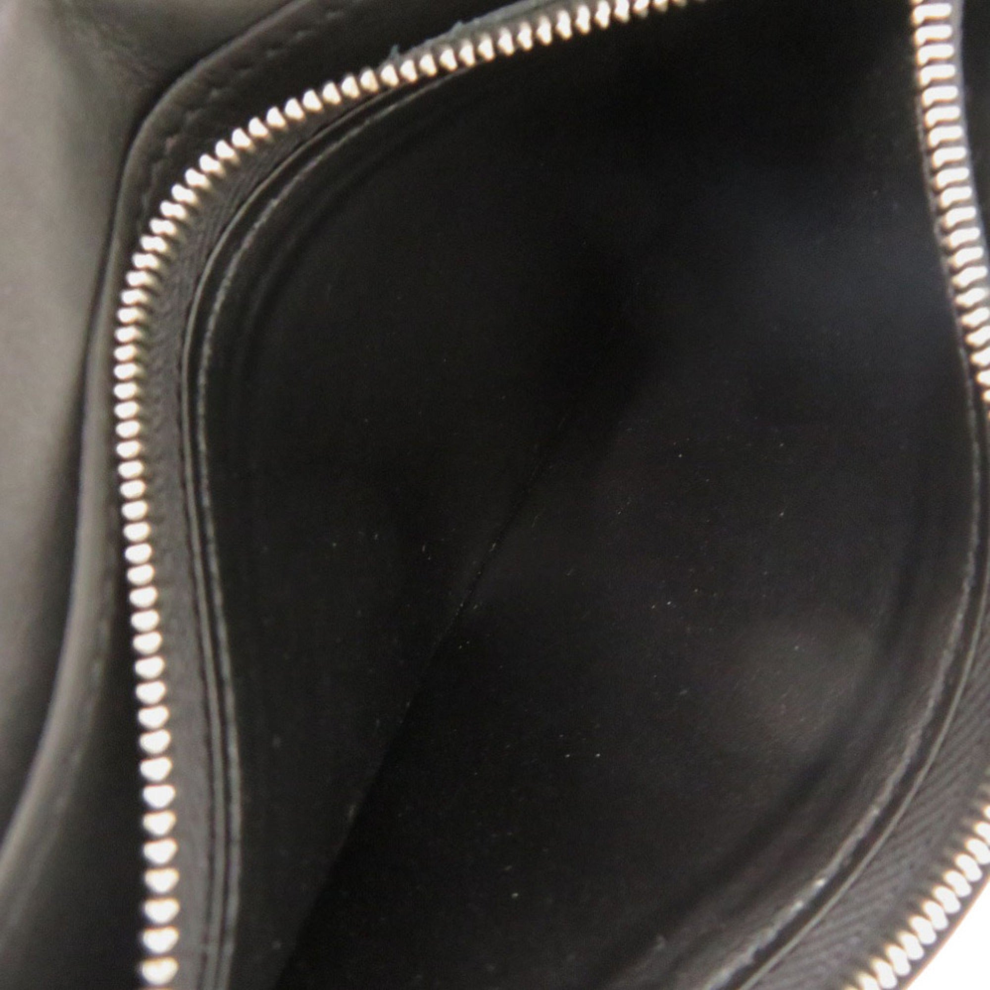 Louis Vuitton Black Leather Long Wallet (Bi-Fold) (Pre-Owned)