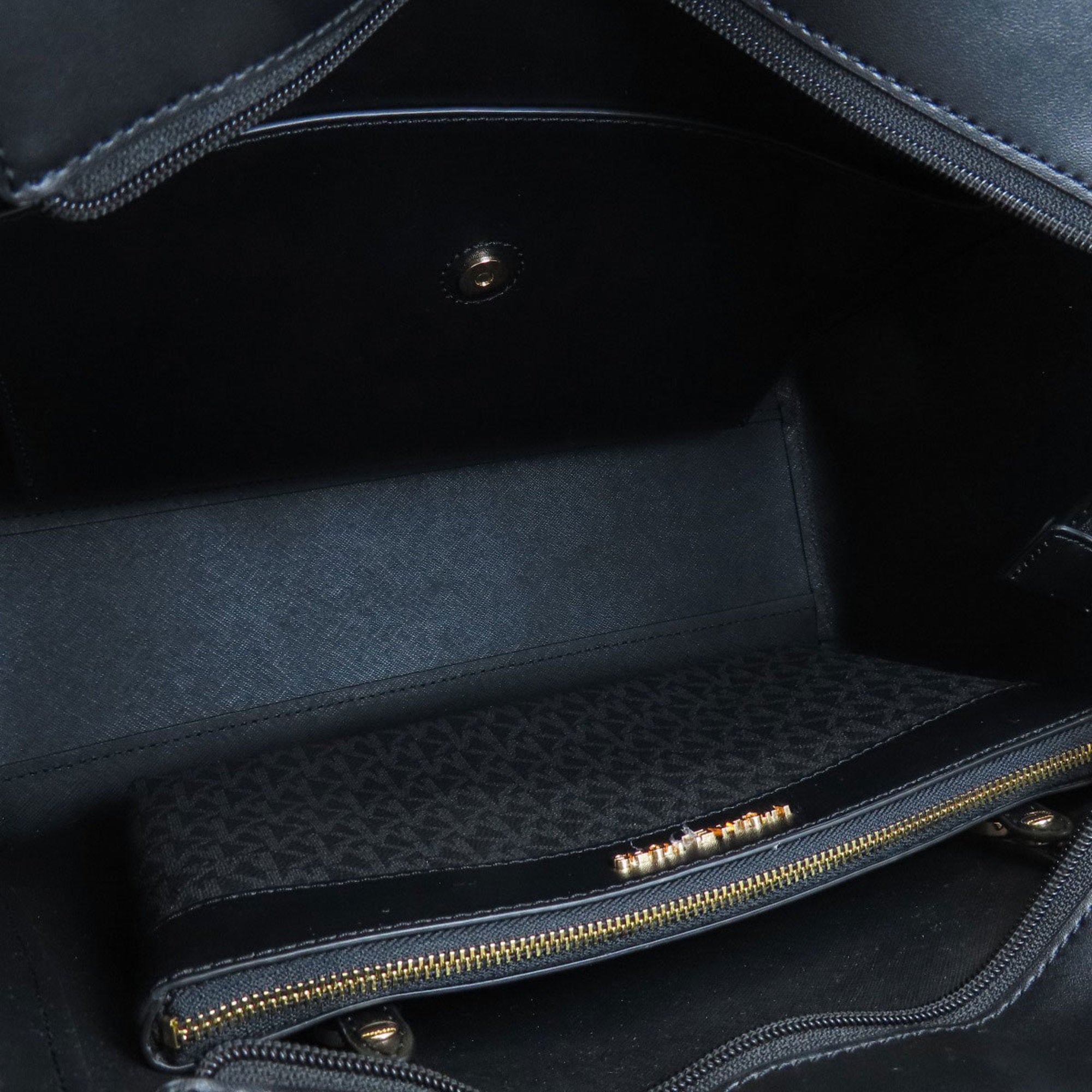 Michael Kors Black Pvc Tote Bag (Pre-Owned)