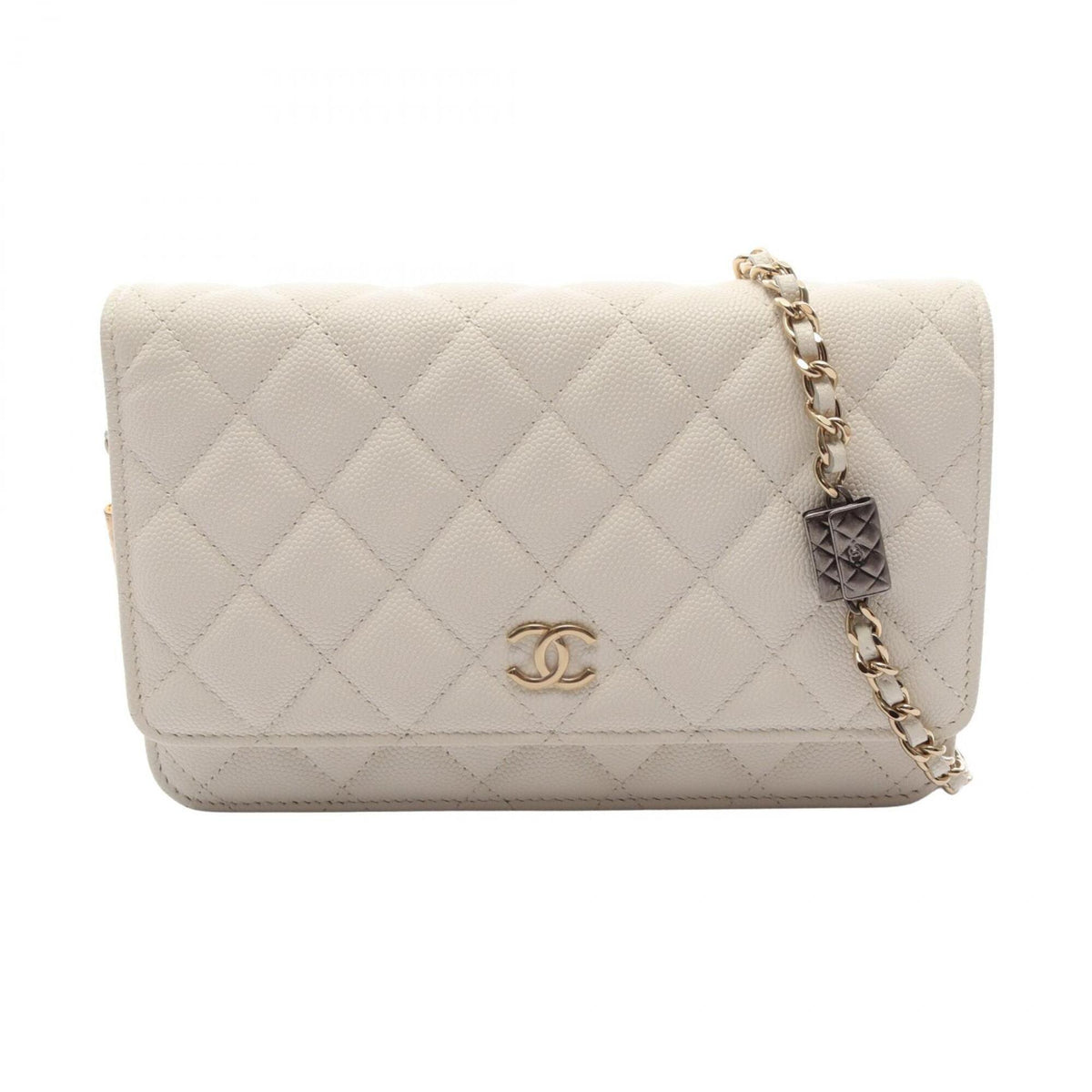 Chanel White Grained Calfskin Handbag Shoulder Bag (Pre-Owned)