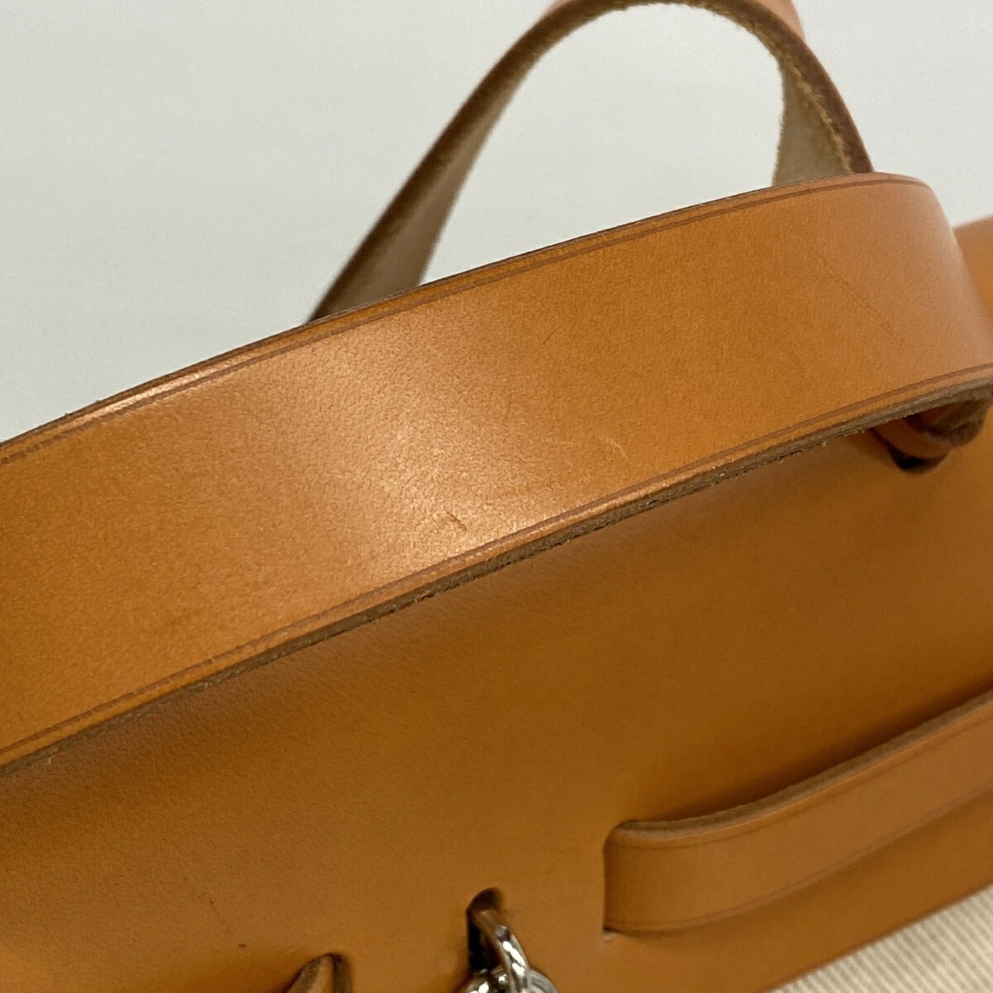 Hermes Natural Toile H Handbag (Pre-Owned)