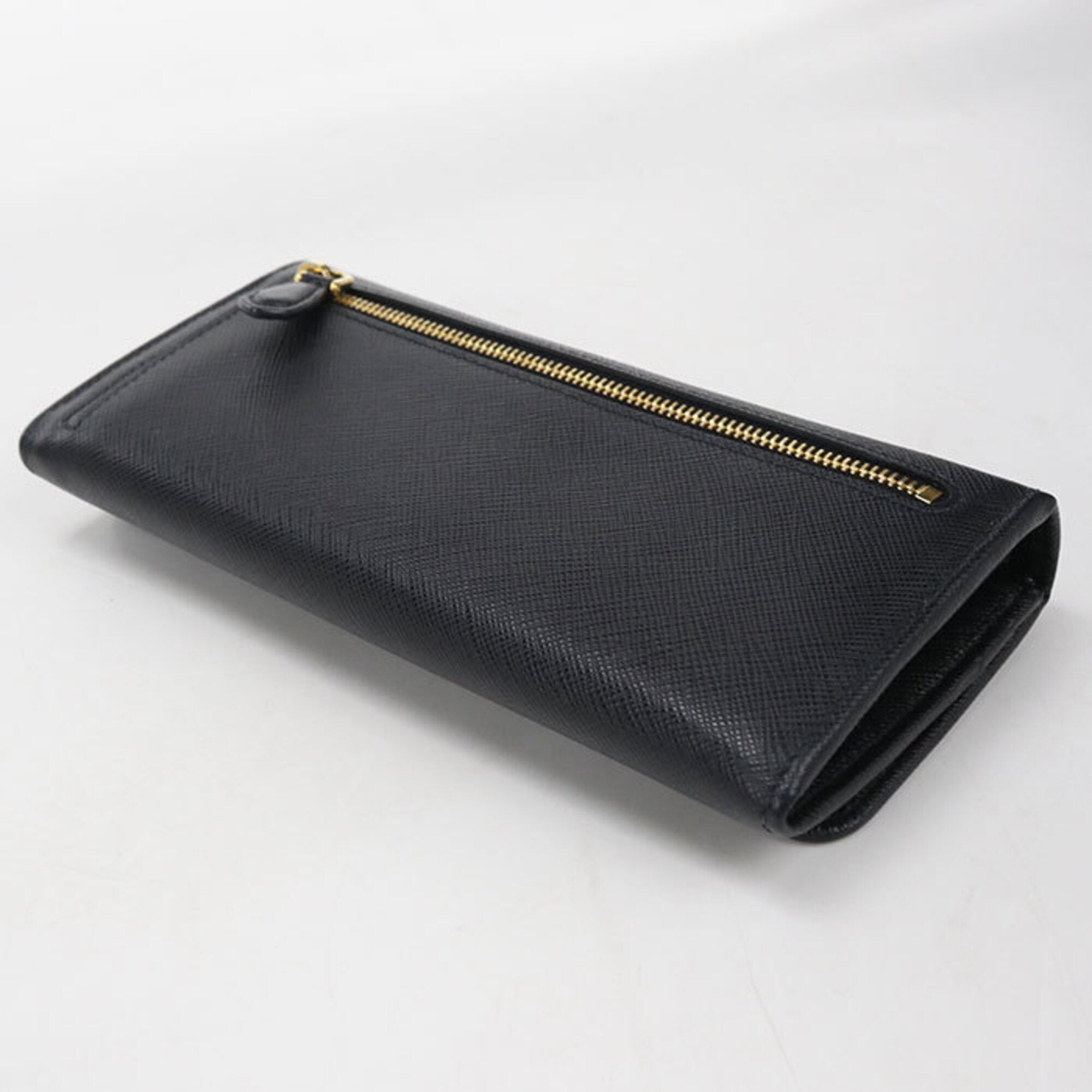 Prada Black Leather Long Wallet (Bi-Fold) (Pre-Owned)