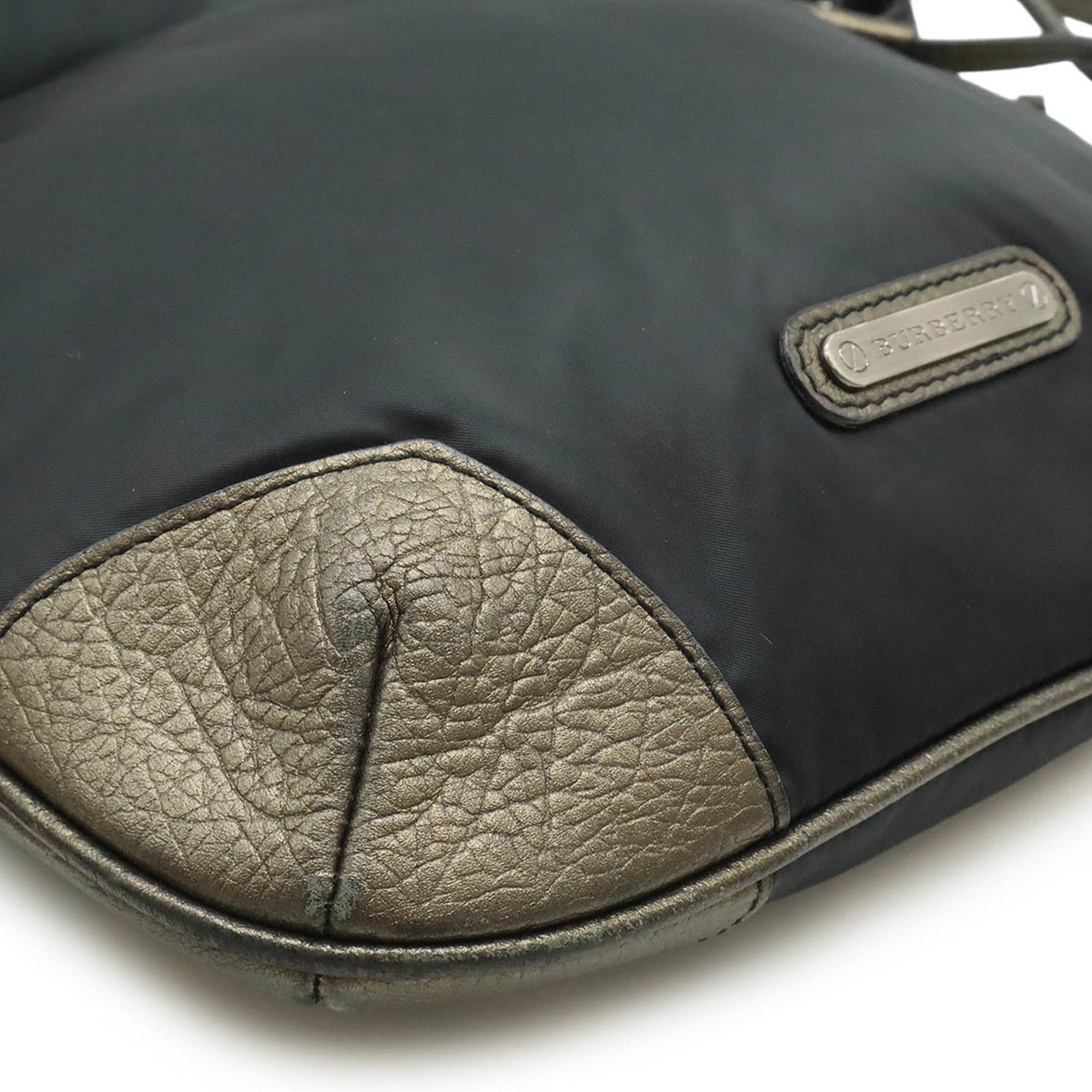 Burberry Black Metallic Brown Nylon Leather Shoulder Bag (Pre-Owned)