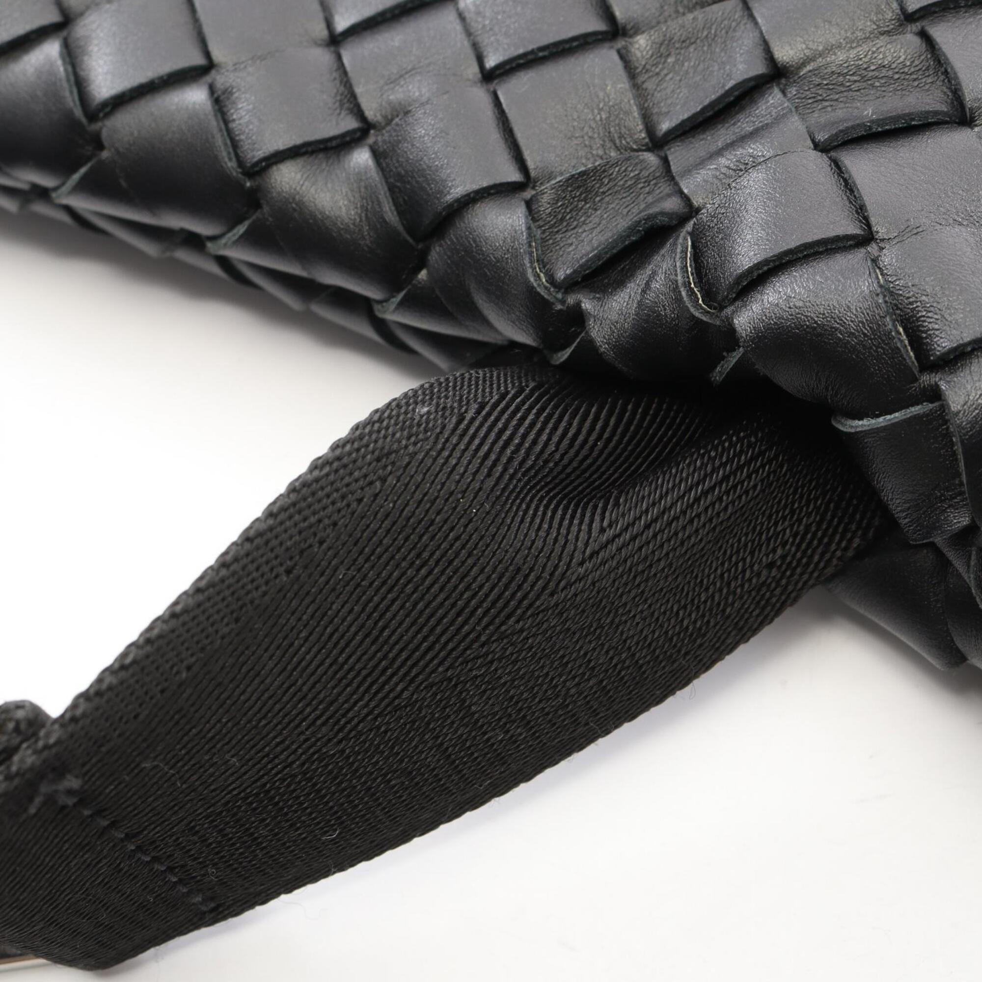 Bottega Veneta Black Leather Handbag Shoulder Bag (Pre-Owned)