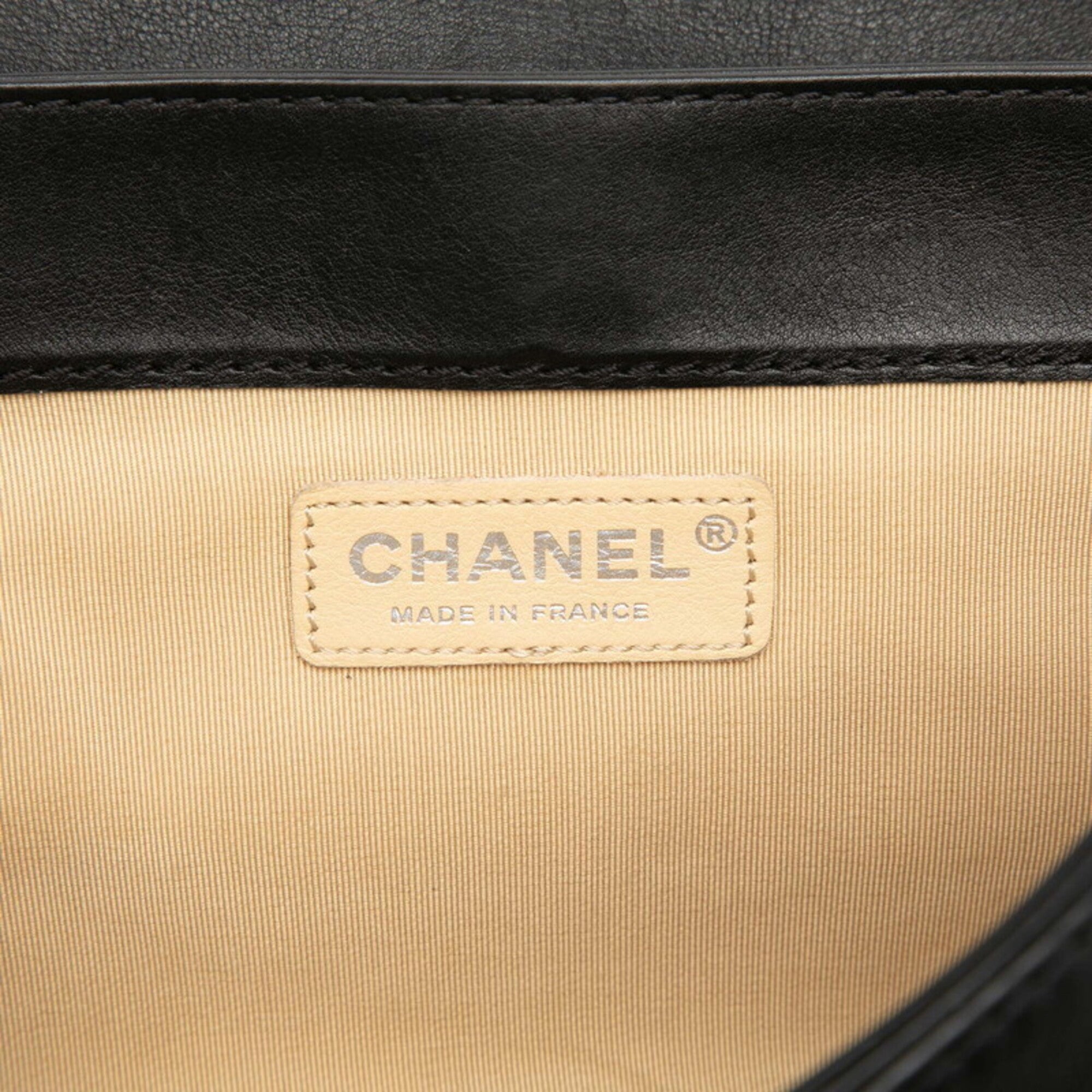 Chanel Beige Black Leather Shoulder Bag (Pre-Owned)