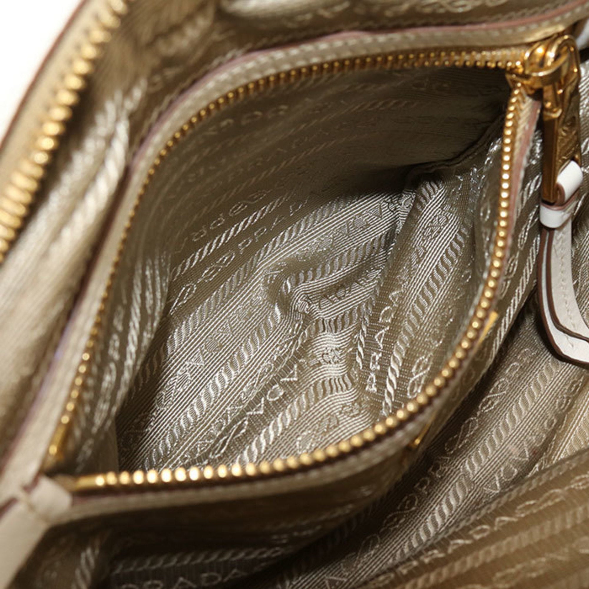 Prada Beige Jacquard Shoulder Bag (Pre-Owned)