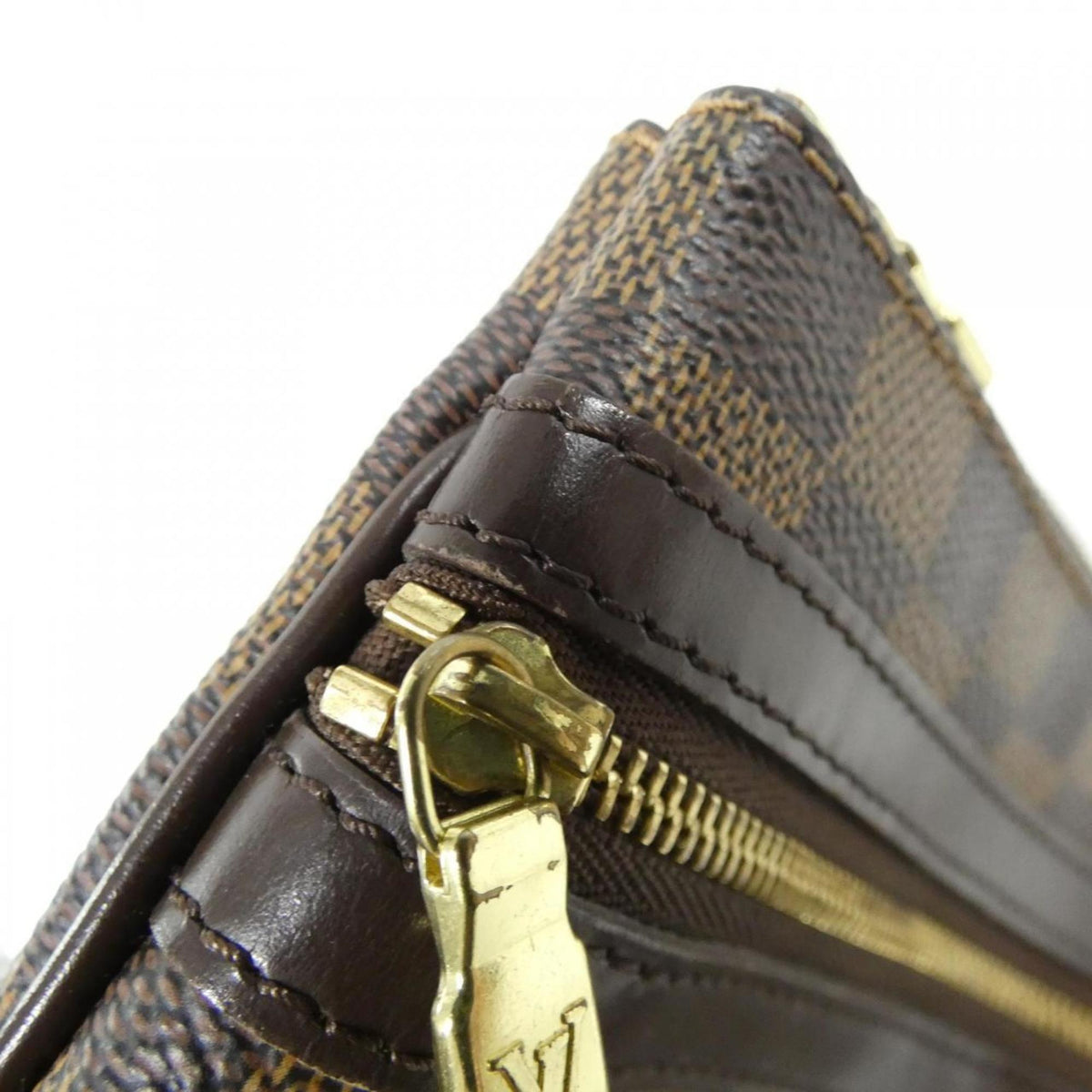 Louis Vuitton Brown Coated Canvas Pochette Shoulder Bag (Pre-Owned)