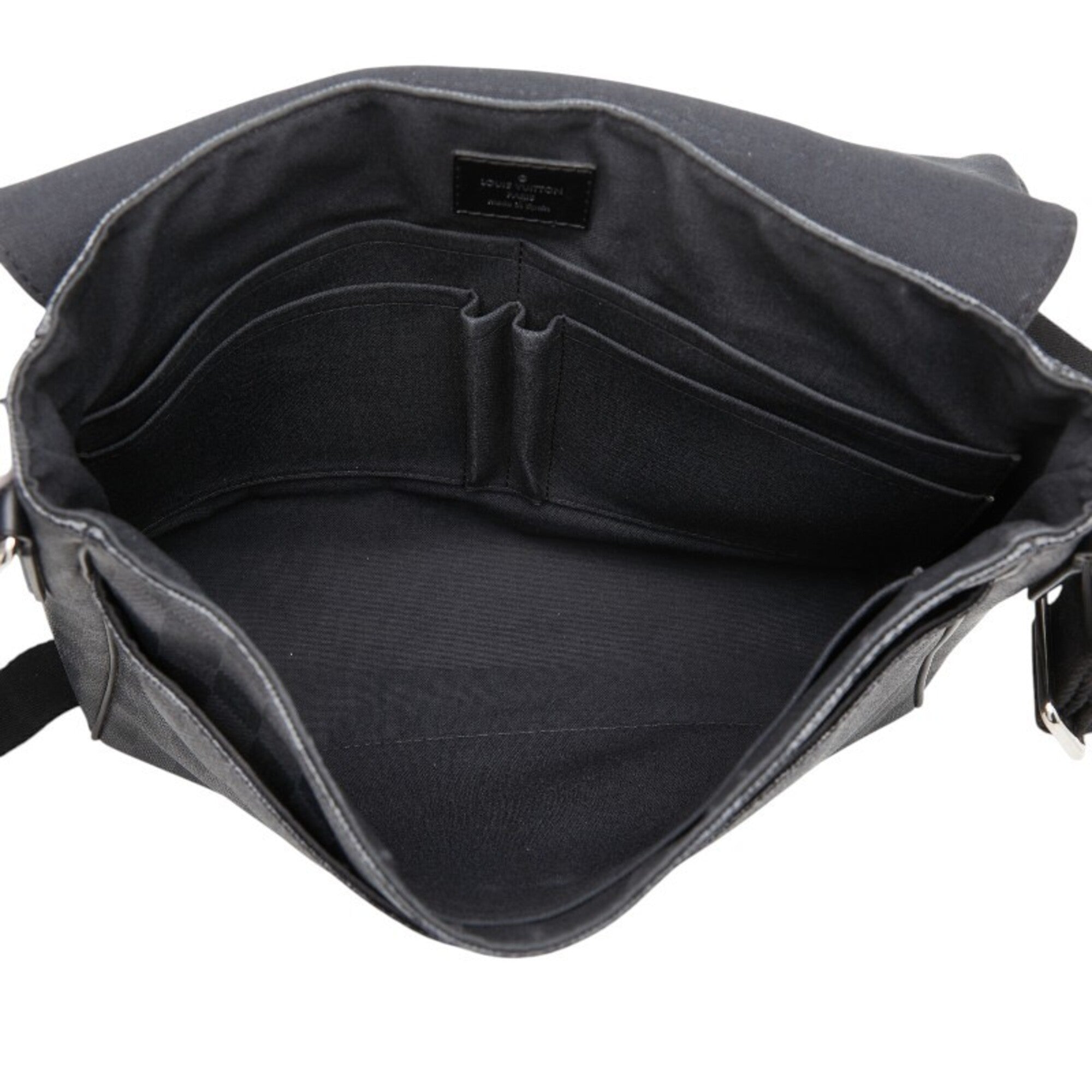 Louis Vuitton Black Pvc Leather Messenger Bag Shoulder Bag (Pre-Owned)
