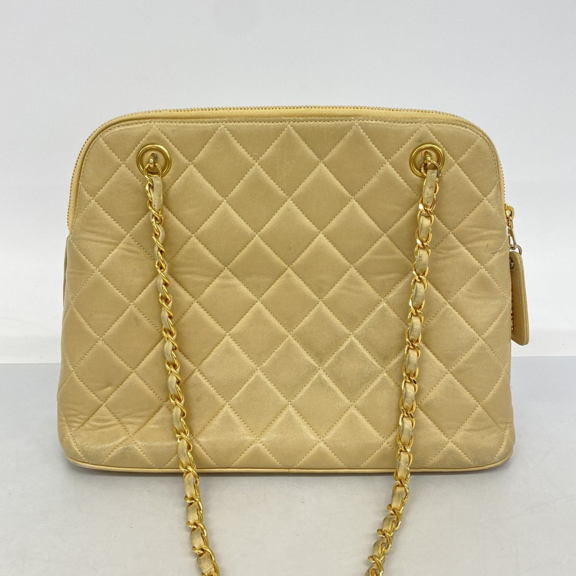 Chanel Beige Leather Shoulder Bag (Pre-Owned)