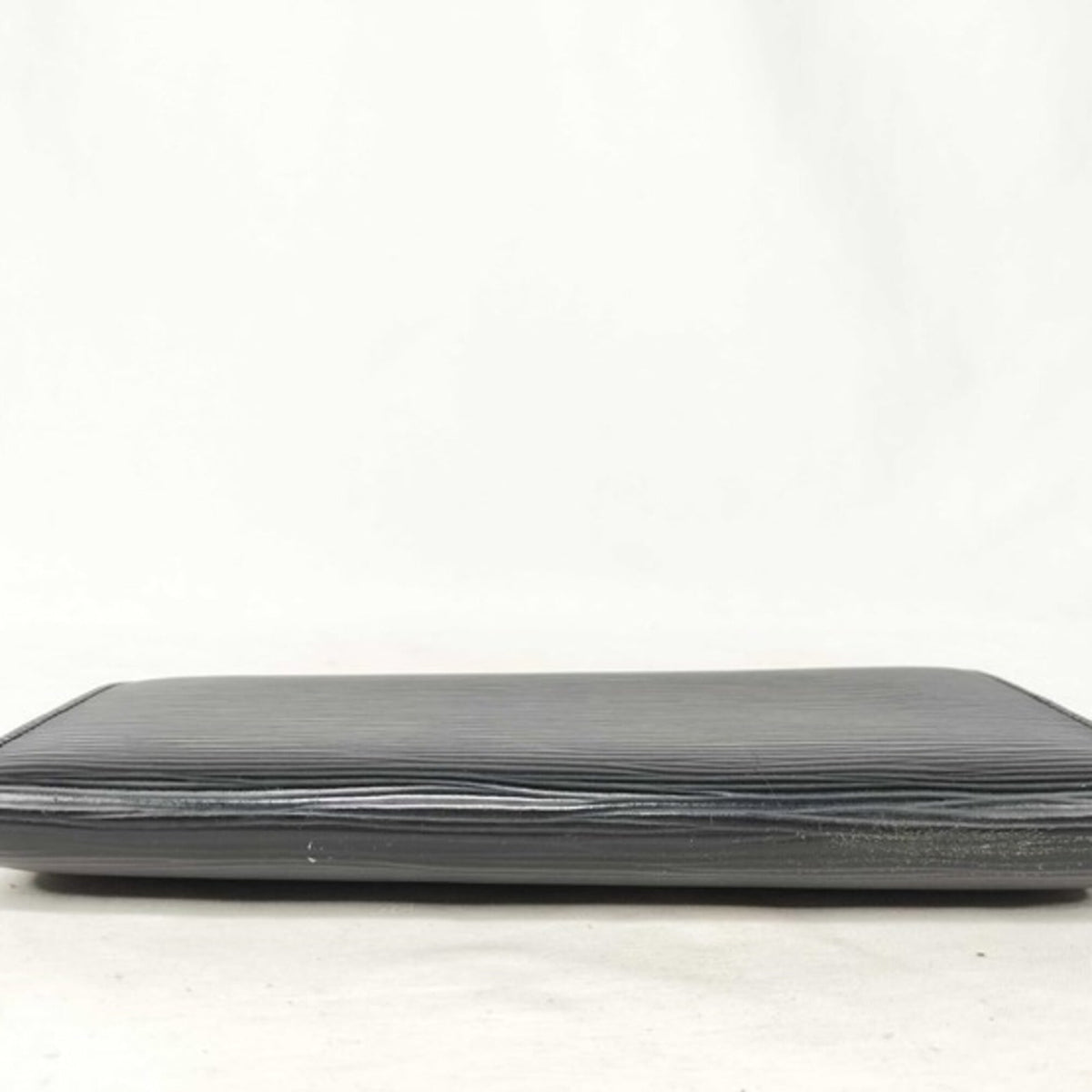 Louis Vuitton Epi Black Epi Leather Long Wallet (Bi-Fold) (Pre-Owned)
