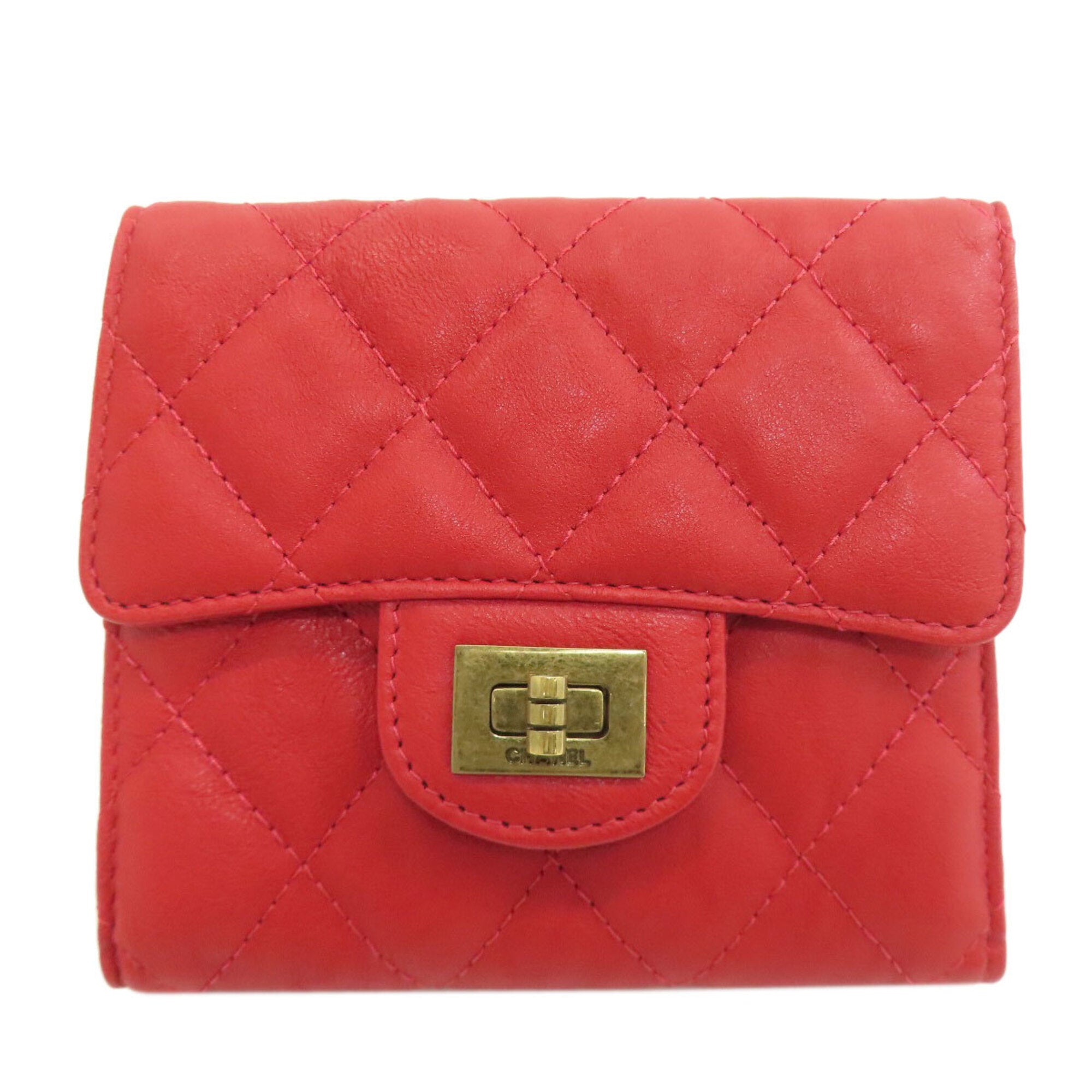 Chanel Red Color Leather Wallet (Bi-Fold) (Pre-Owned)