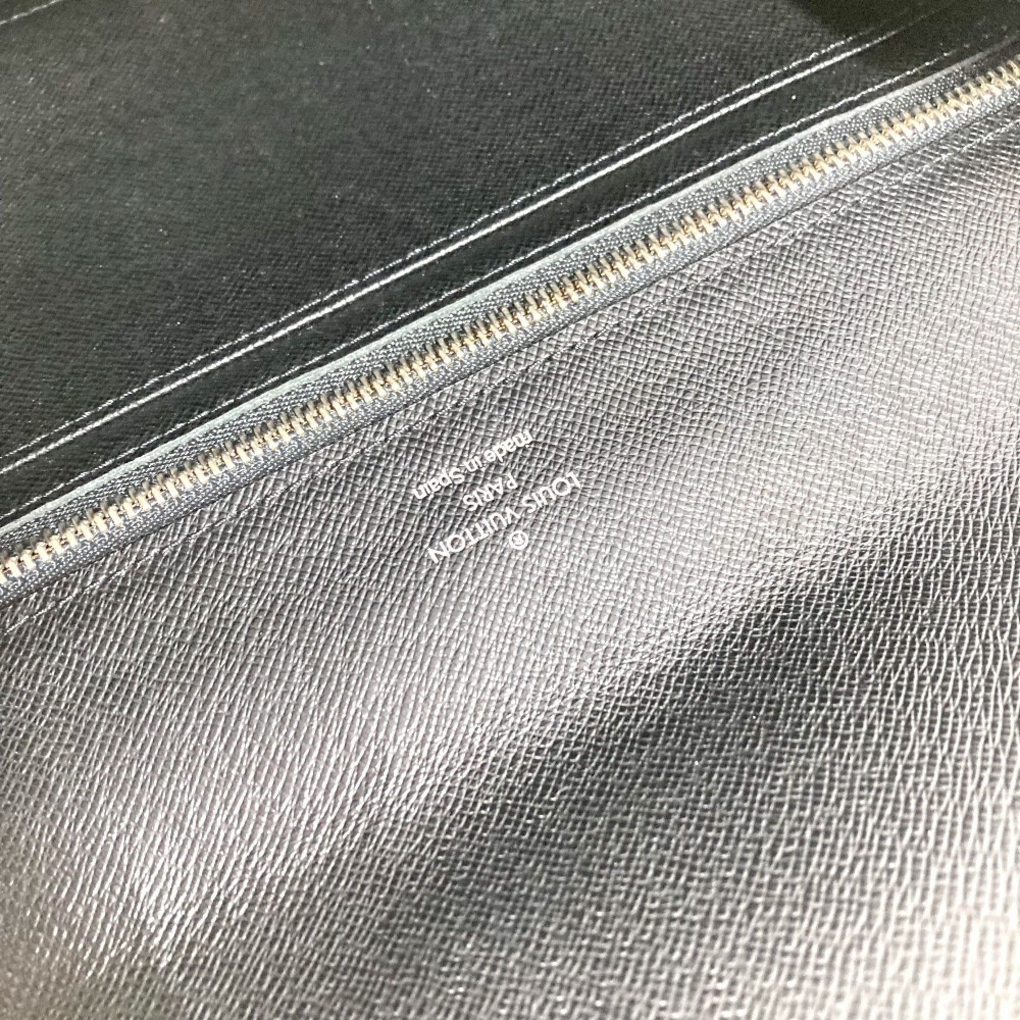 Louis Vuitton Ardoise Black Taiga Leather Clutch Bag Handbag Pouch (Pre-Owned)