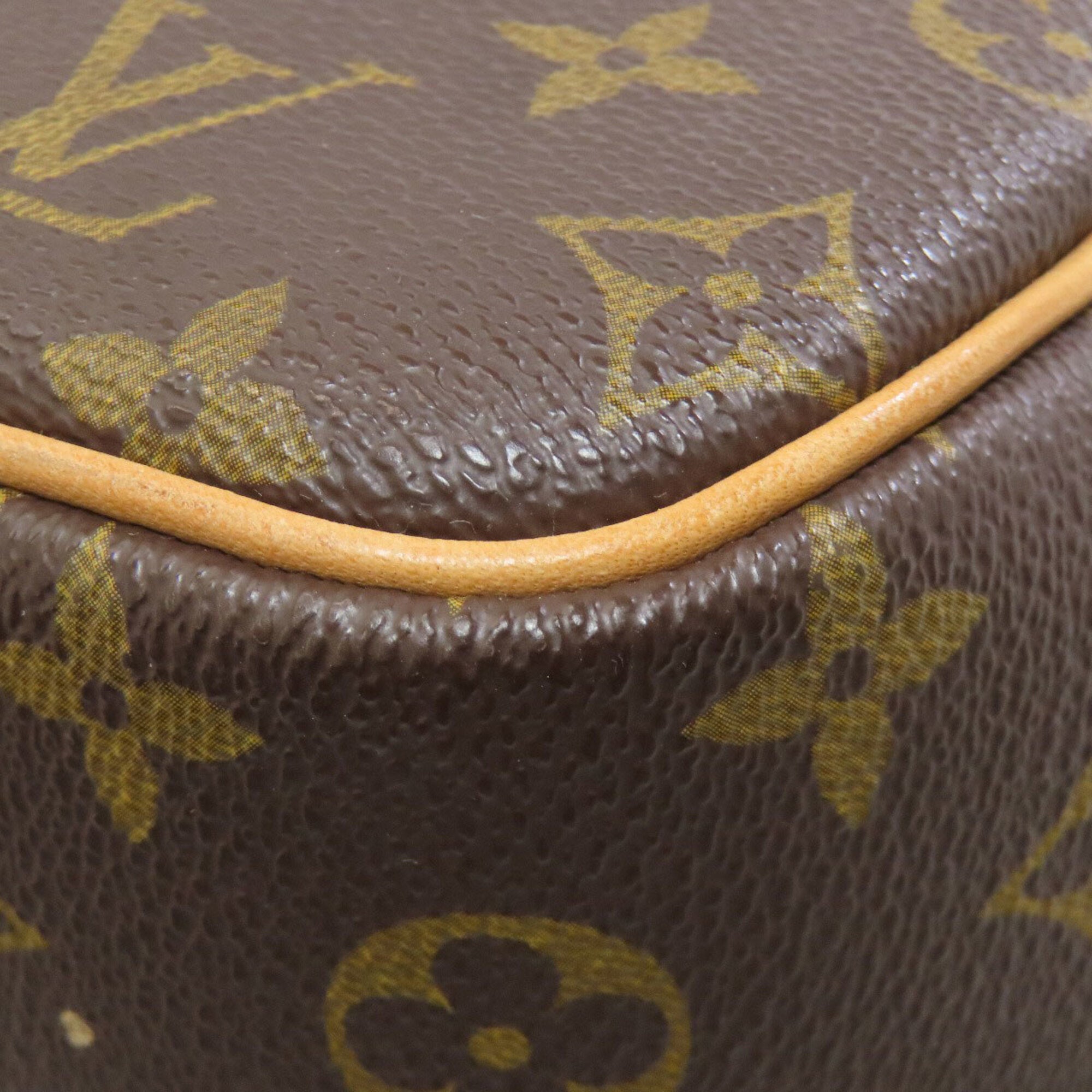 Louis Vuitton Monogram Monogram Handbag (Pre-Owned)