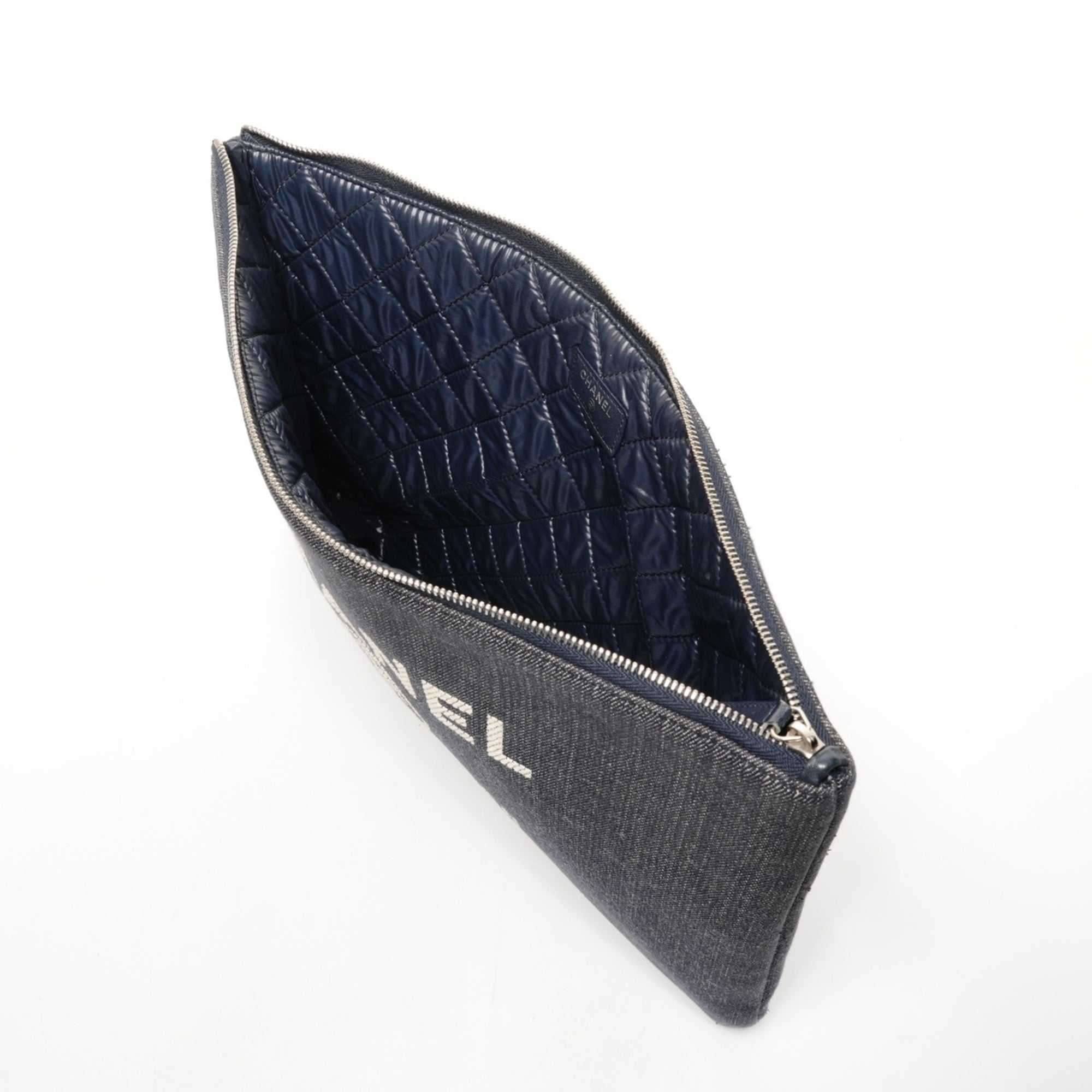 Chanel Blue Clutch Bag (Pre-Owned)