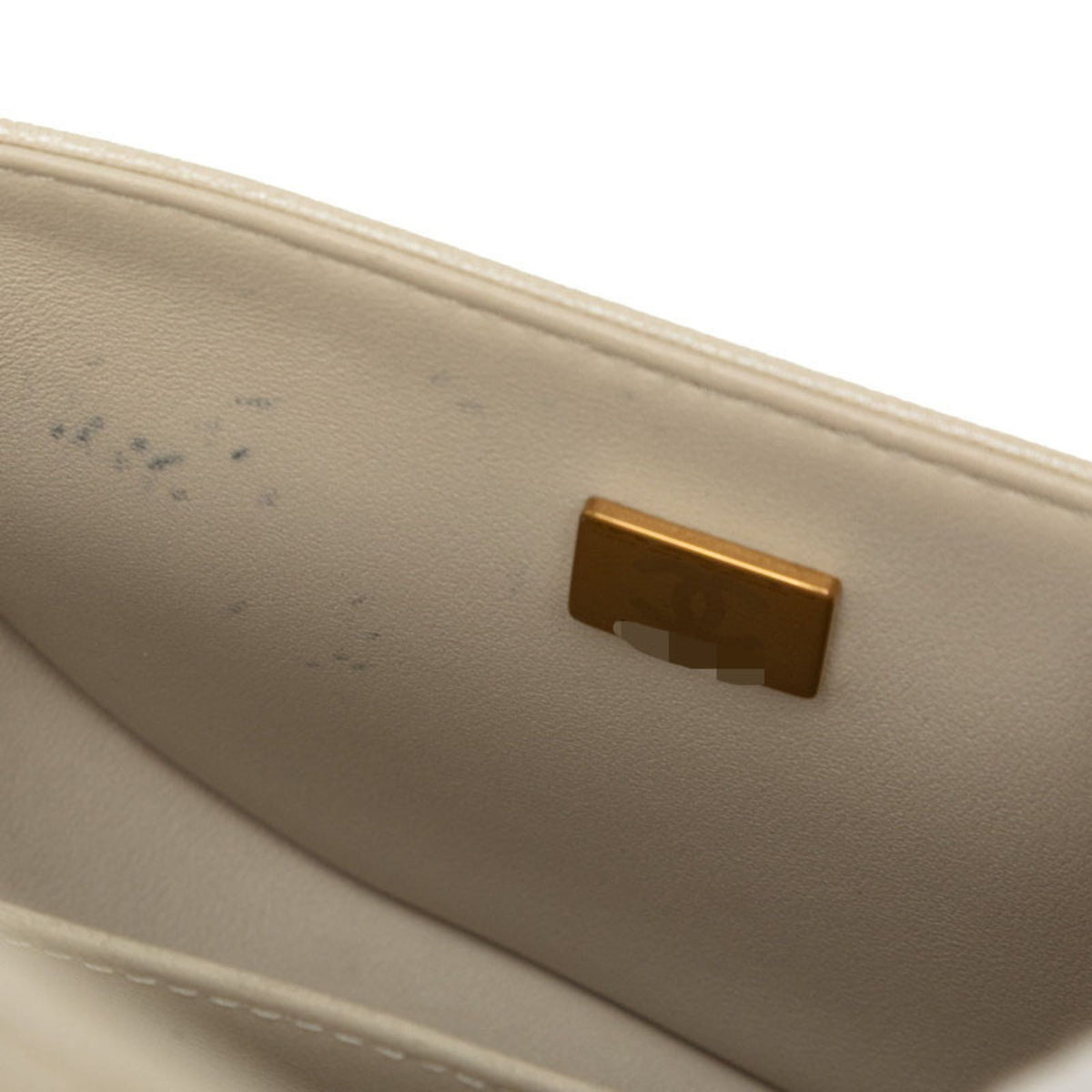 Chanel Ivory White Ivory Shoulder Bag (Pre-Owned)