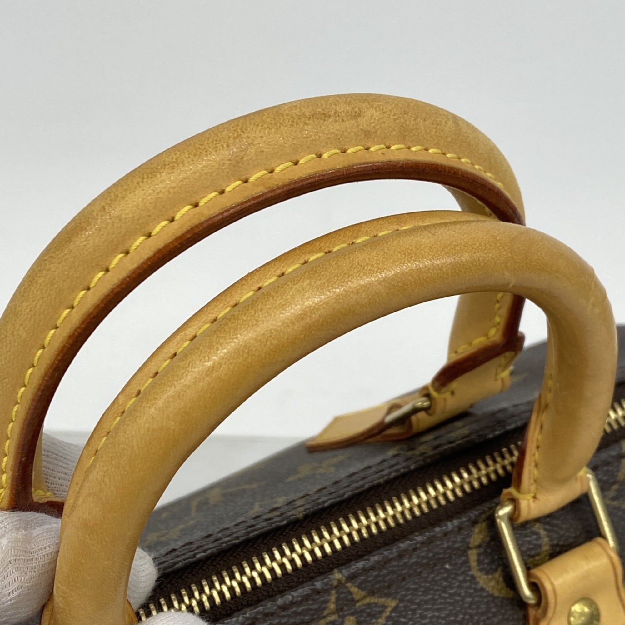 Louis Vuitton Brown Handbag (Pre-Owned)
