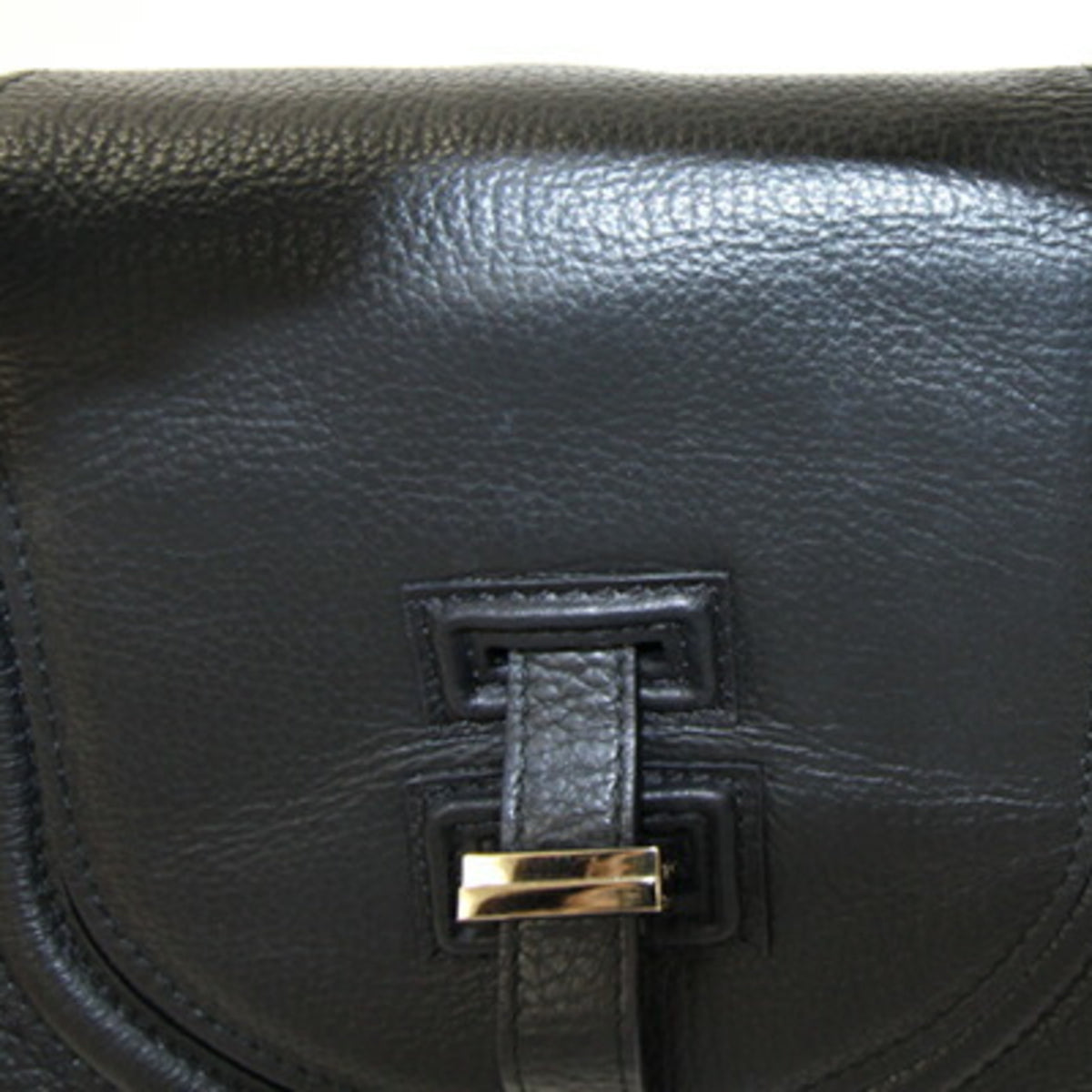 Melo Black Leather Handbag Pouch Shoulder Bag (Pre-Owned)