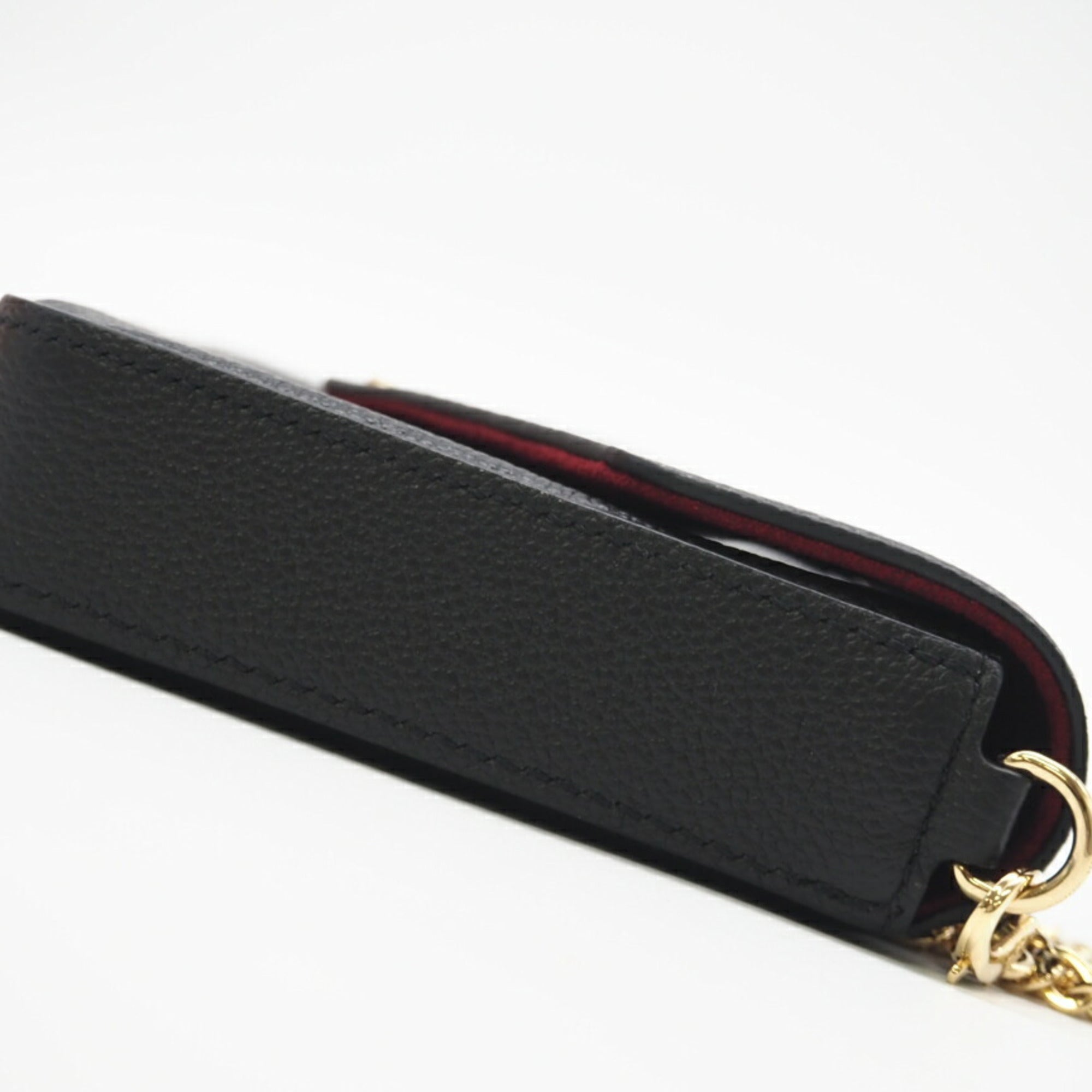 Louis Vuitton Beige Leather Pochette Shoulder Bag (Pre-Owned)