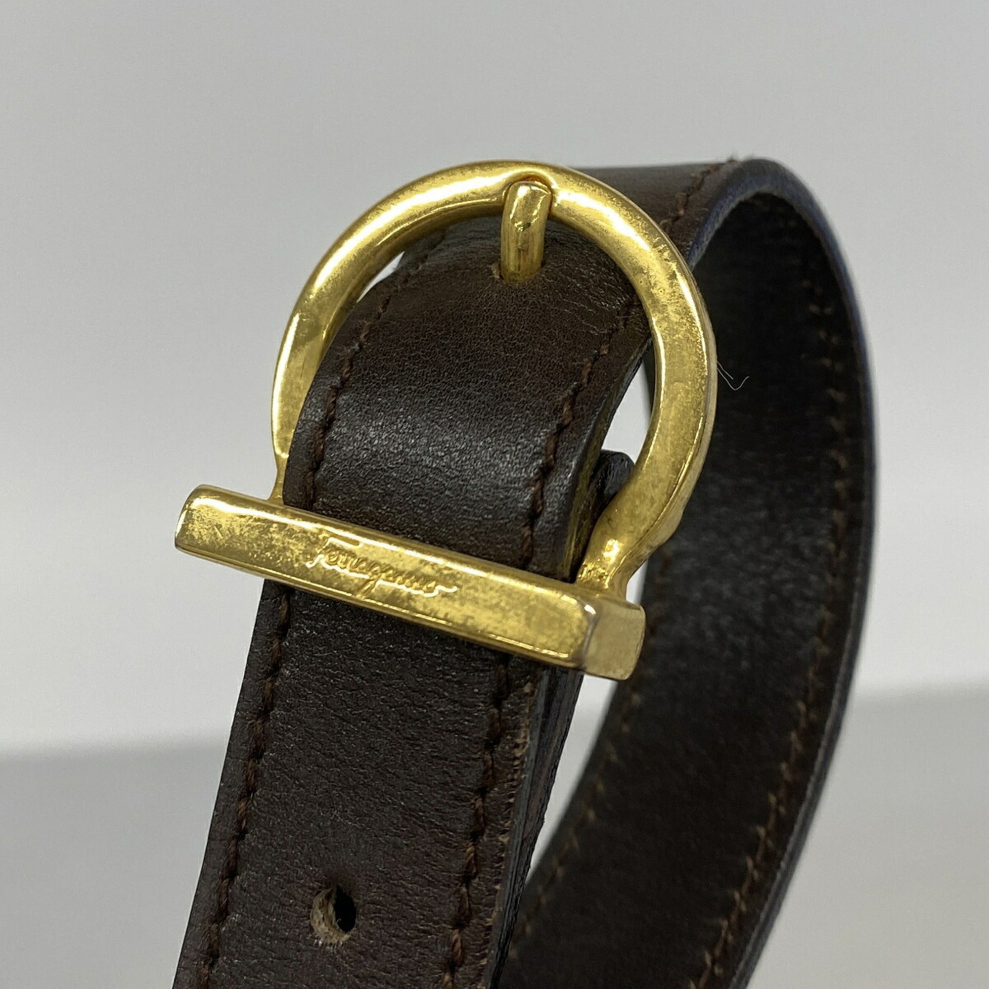 Salvatore Ferragamo Brown Leather Shoulder Bag (Pre-Owned)