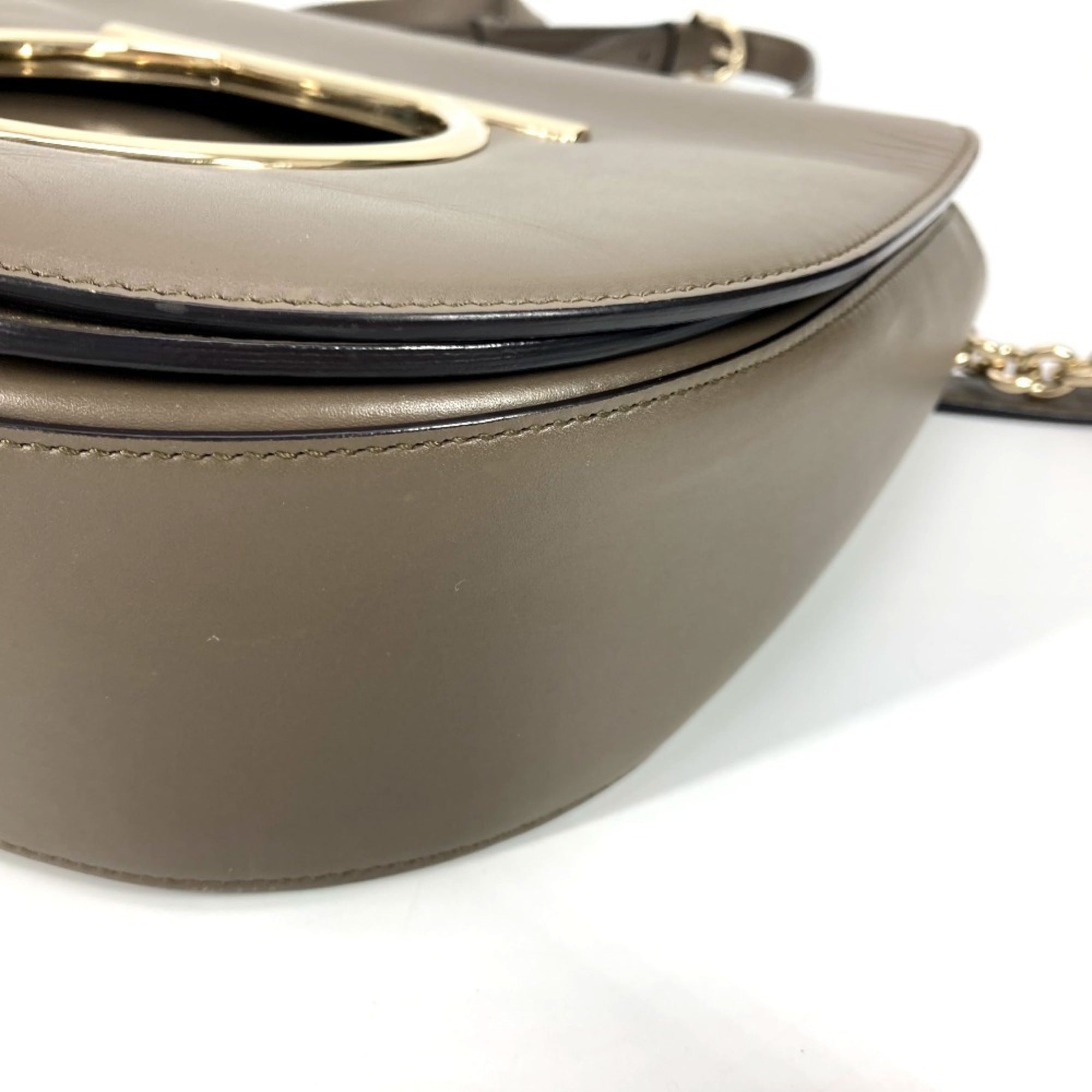 Salvatore Ferragamo Gancini Grayish Leather Clutch Bag Pochette Shoulder Bag (Pre-Owned)