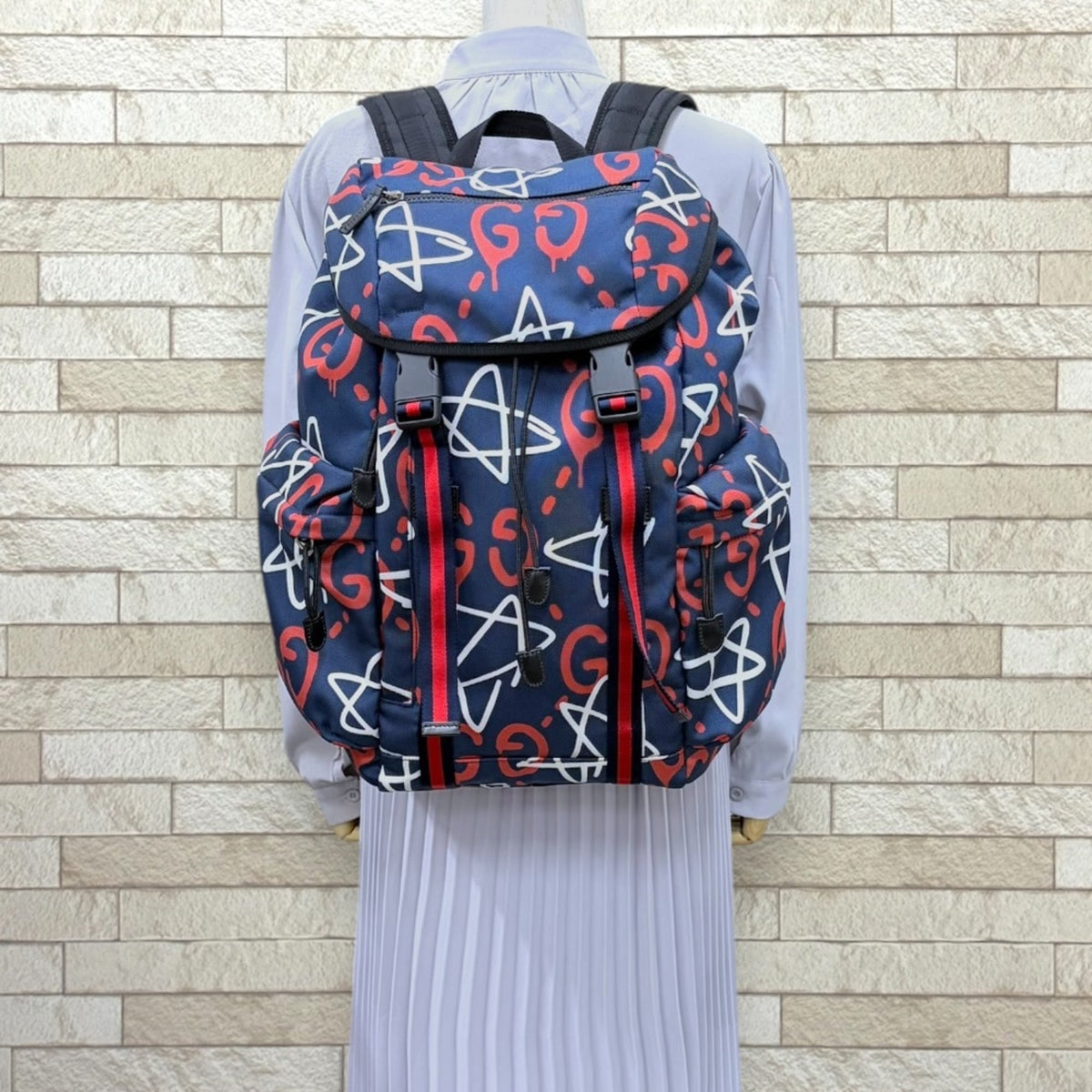 Gucci Navy Red Color White Nylon Backpack (Pre-Owned)