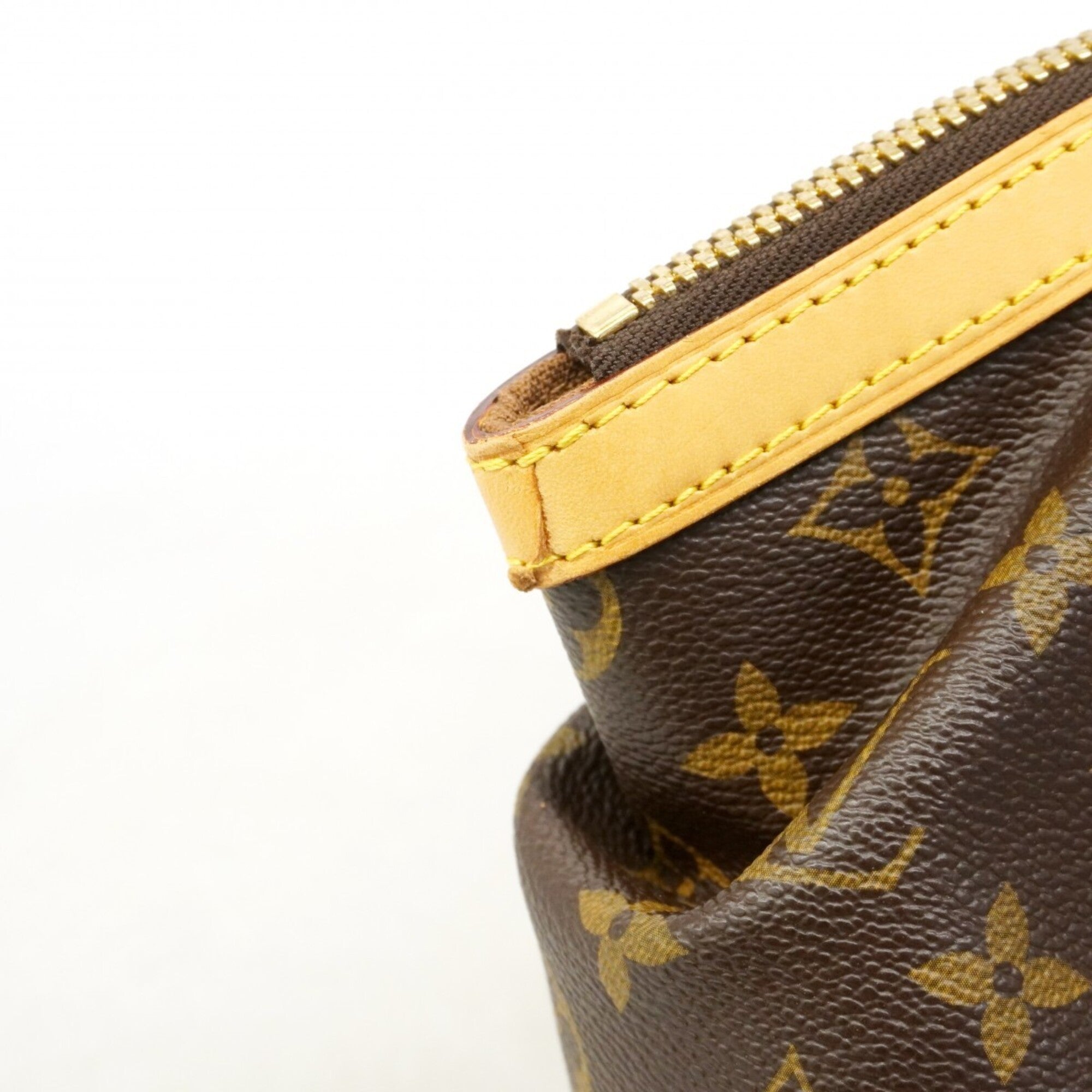 Louis Vuitton Brown Handbag (Pre-Owned)