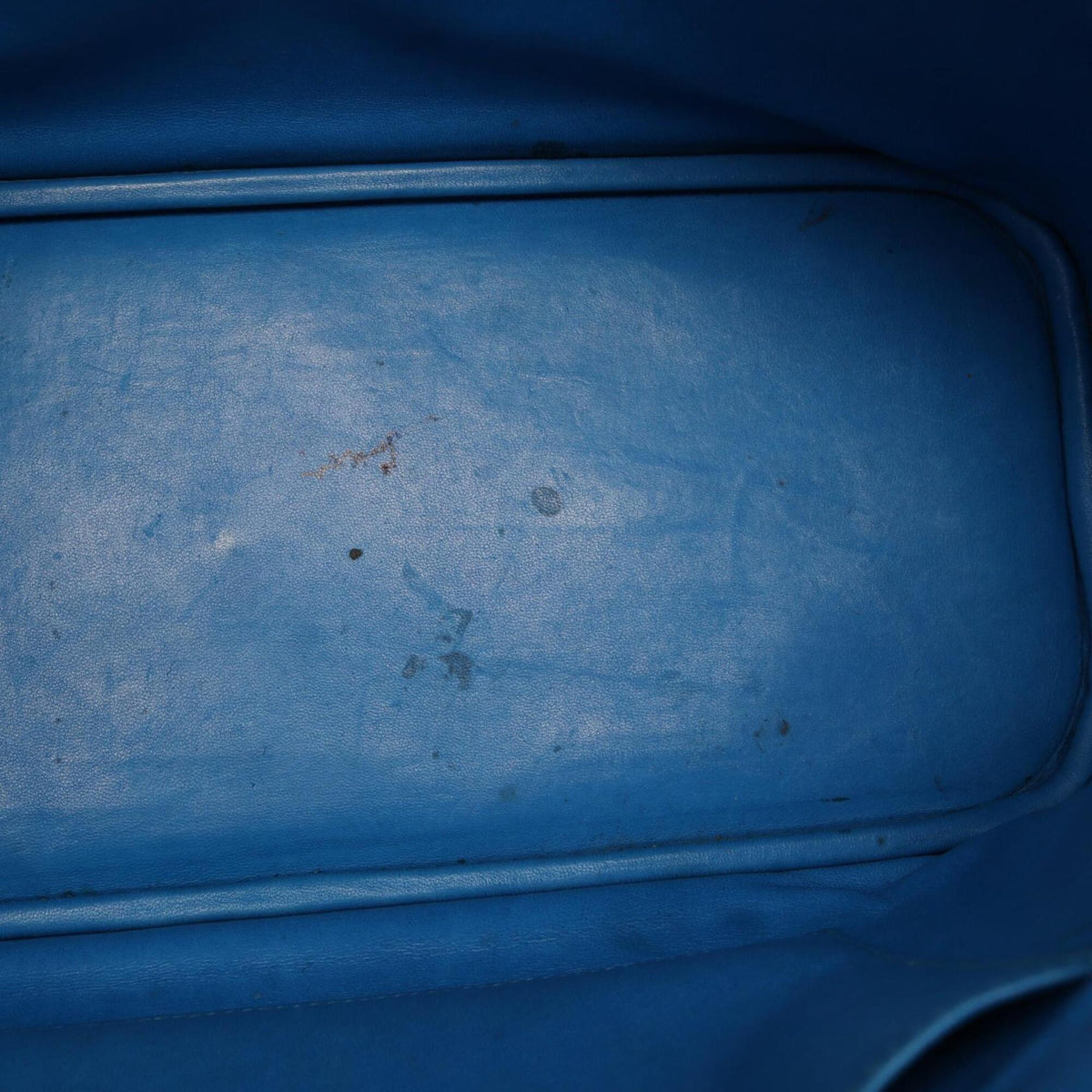 Hermes Blue Courchevel Leather Handbag (Pre-Owned)