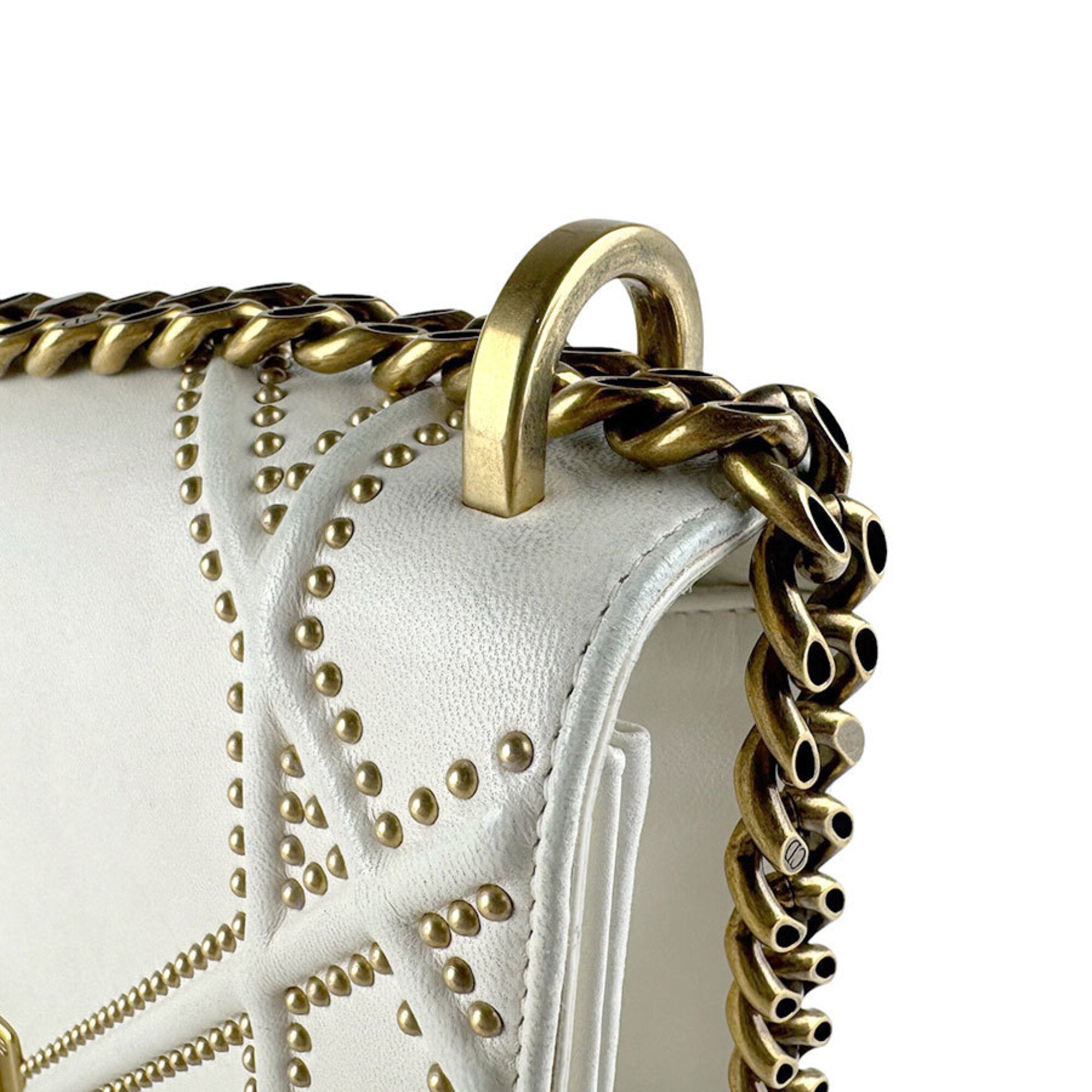 Christian Dior White Leather Shoulder Bag (Pre-Owned)