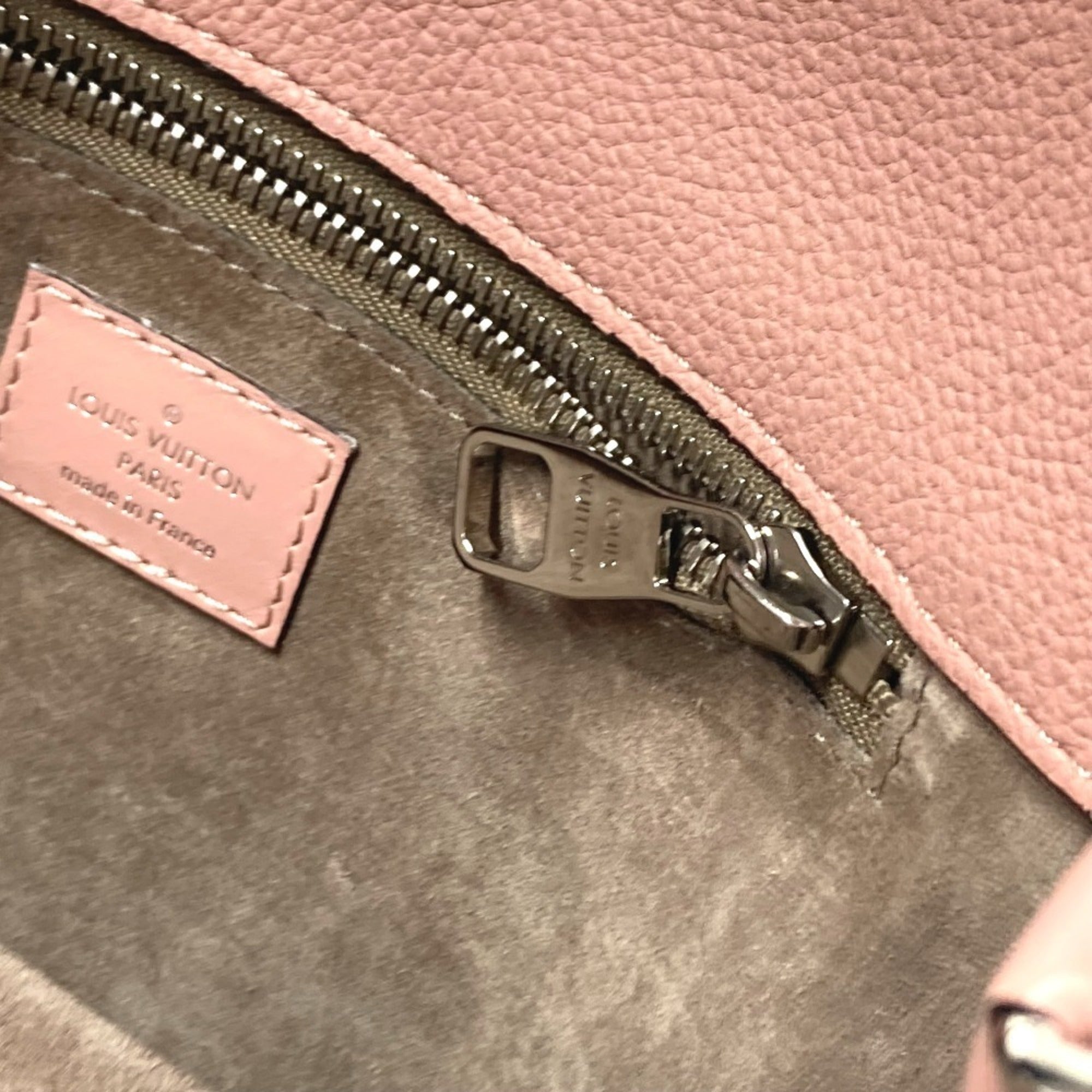Louis Vuitton Magnolia Pink Leather Handbag Shoulder Bag Tote Bag (Pre-Owned)
