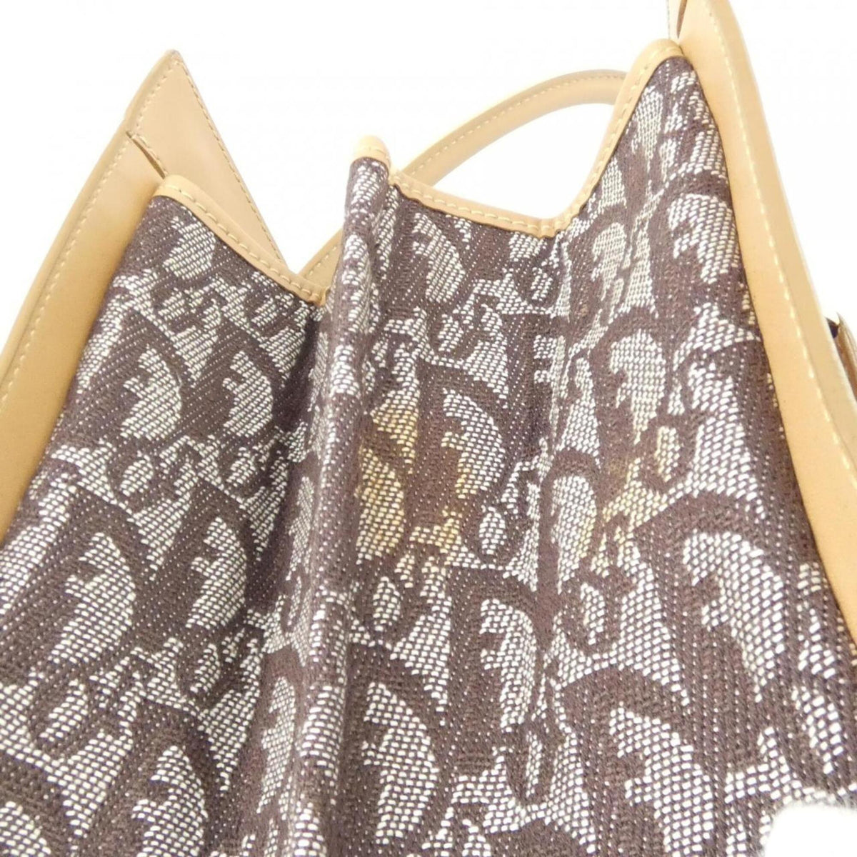 Christian Dior Brown Canvas Handbag (Pre-Owned)