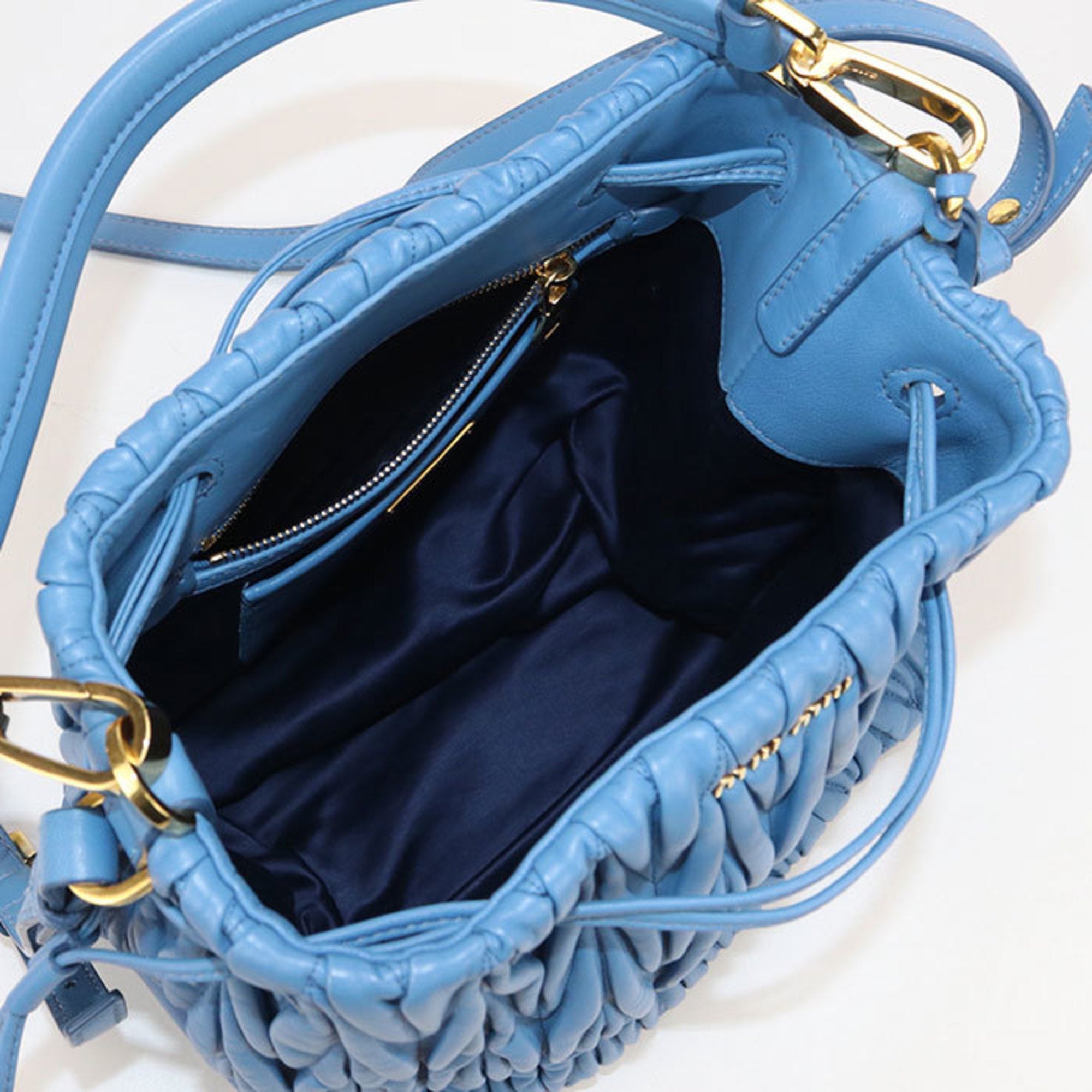 Miu Miu Blue Leather Handbag (Pre-Owned)