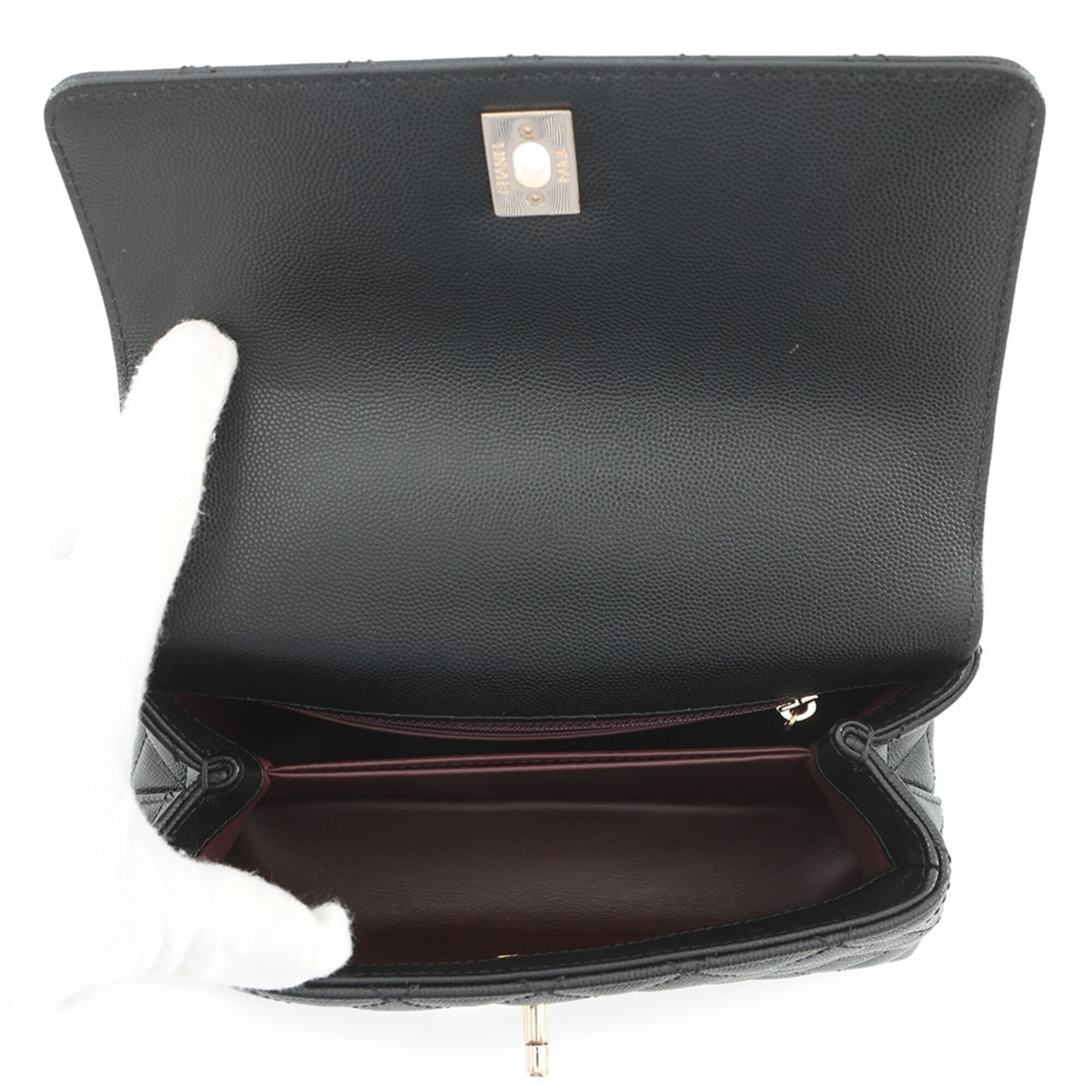 Chanel Matelasse Black Grained Calfskin Handbag Shoulder Bag (Pre-Owned)